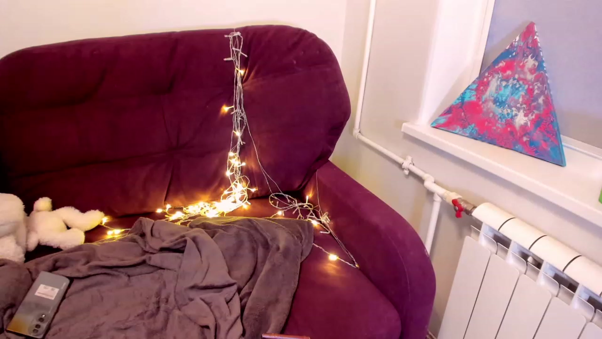 Gallery image thumbnail from LoreLaye1's myfreecams stream on, 01/01/2023, 12:17 image 10 of 20