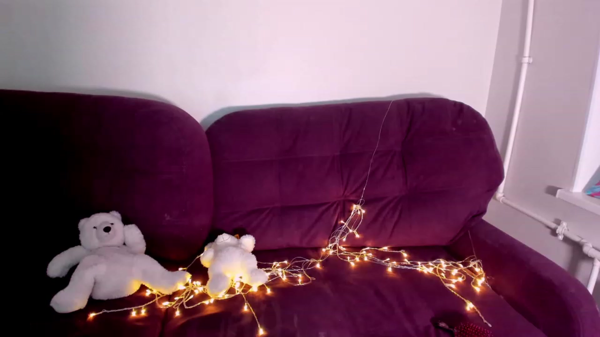 Gallery image thumbnail from LoreLaye1's myfreecams stream on, 01/02/2023, 11:13 image 13 of 20