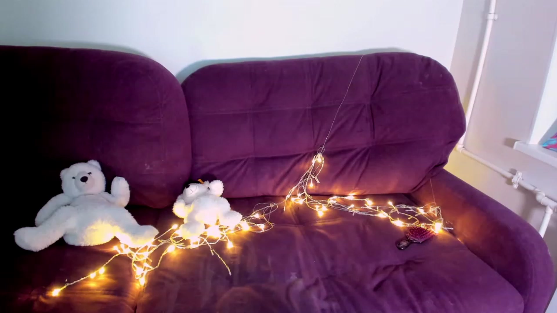 Gallery image thumbnail from LoreLaye1's myfreecams stream on, 01/02/2023, 11:13 image 18 of 20