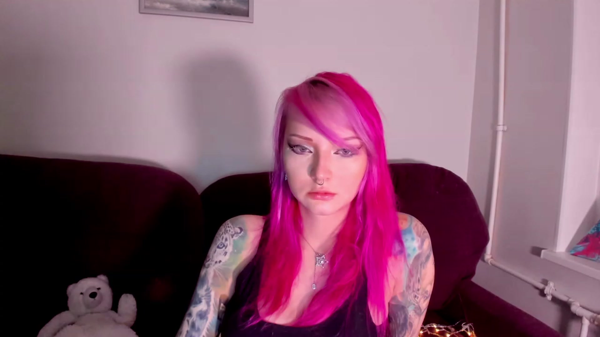 Gallery image thumbnail from LoreLaye1's myfreecams stream on, 01/02/2023, 11:13 image 19 of 20