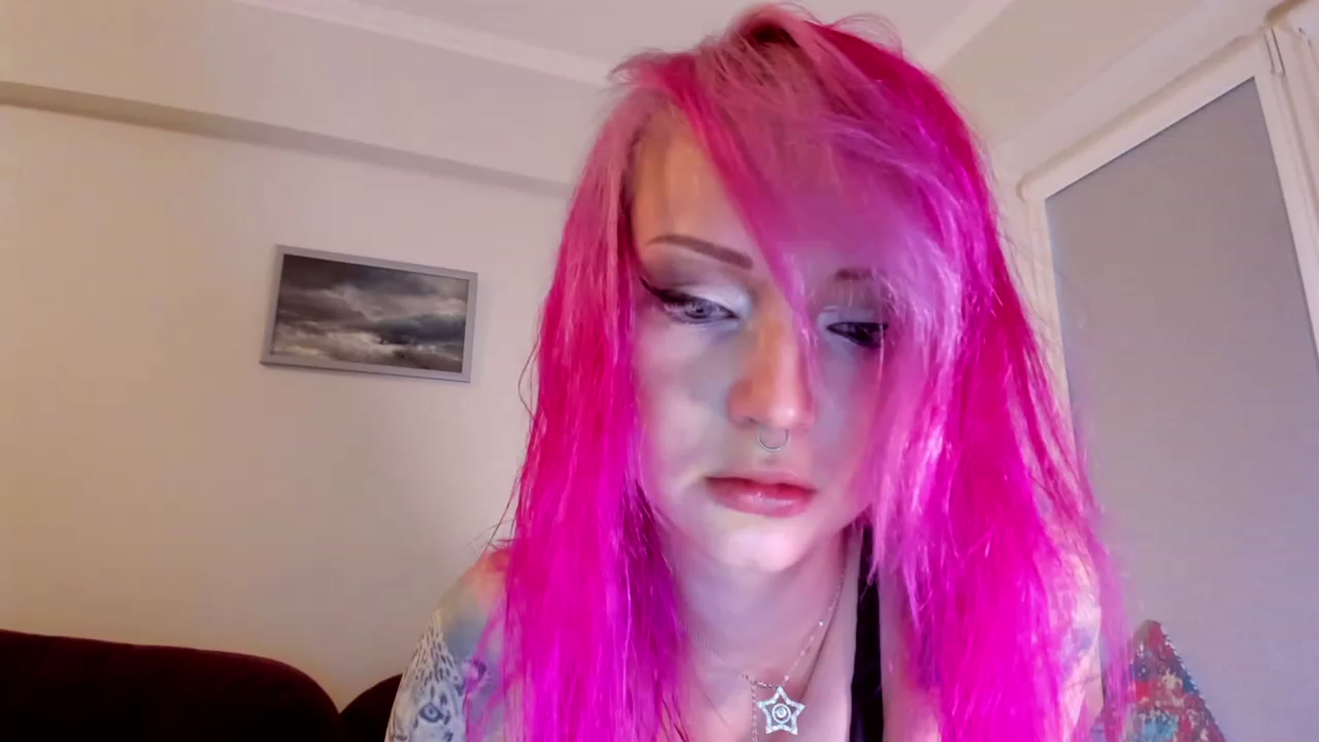 Gallery image thumbnail from LoreLaye1's myfreecams stream on, 01/02/2023, 11:13 image 2 of 20