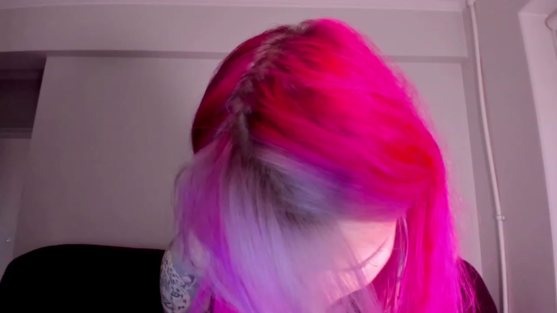 Gallery image thumbnail from LoreLaye1's myfreecams stream on, 01/02/2023, 12:18 image 4 of 20