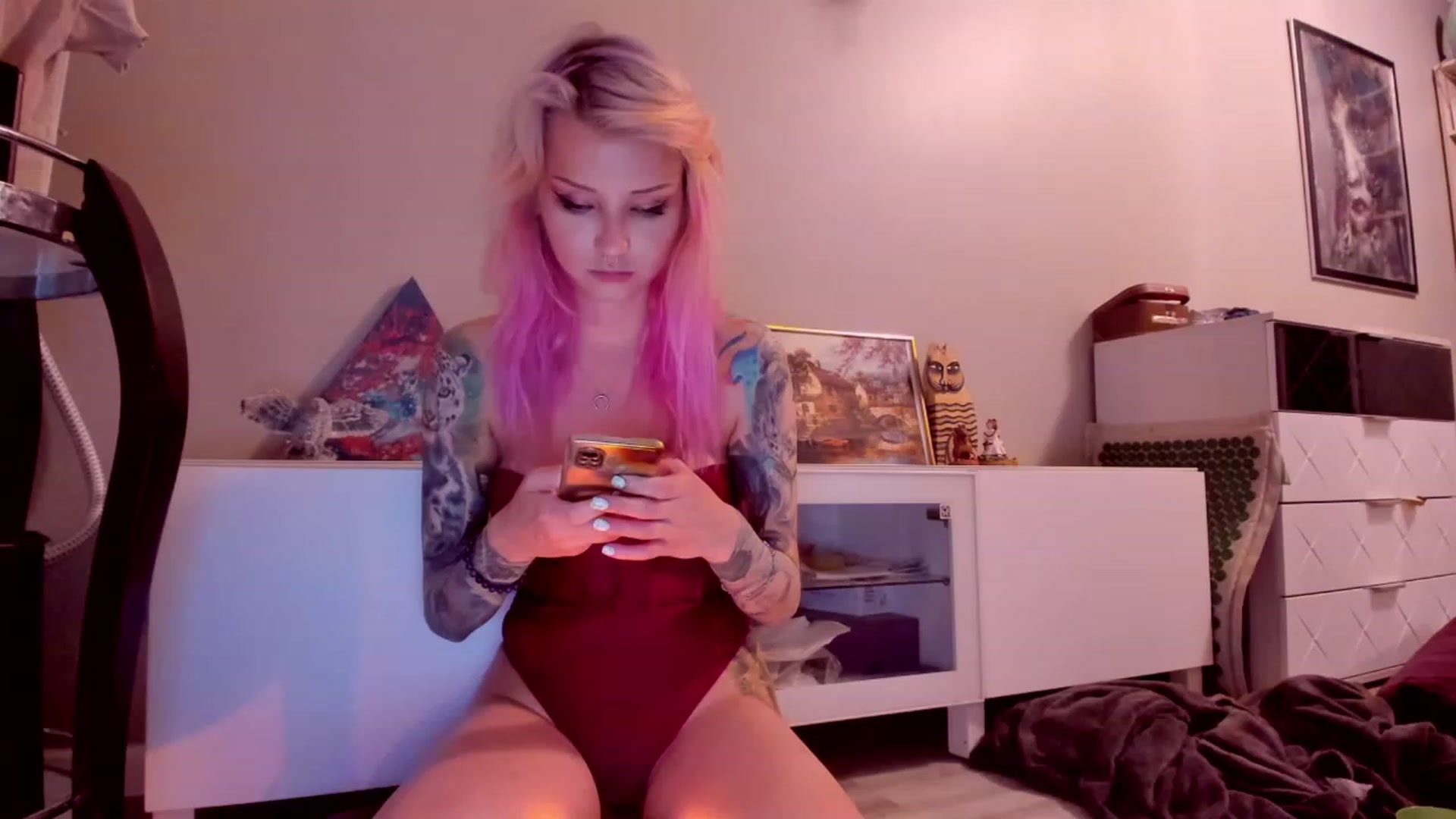 Gallery image thumbnail from LoreLaye1's myfreecams stream on, 07/12/2023, 12:28 image 14 of 20
