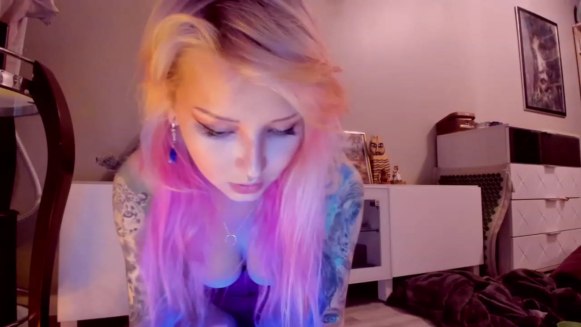 Gallery image thumbnail from LoreLaye1's myfreecams stream on, 07/12/2023, 12:28 image 17 of 20