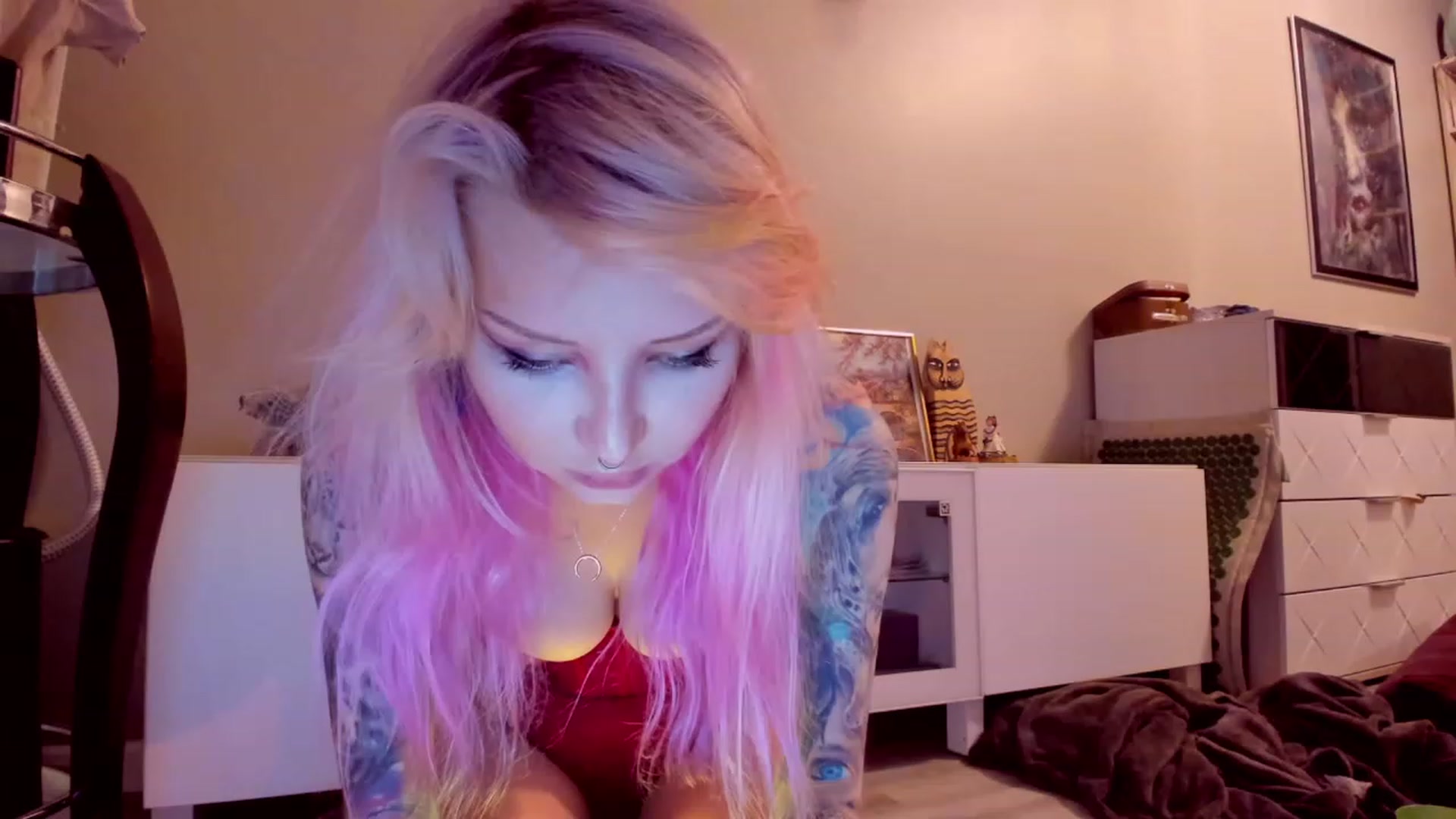 Gallery image thumbnail from LoreLaye1's myfreecams stream on, 07/12/2023, 12:28 image 15 of 20