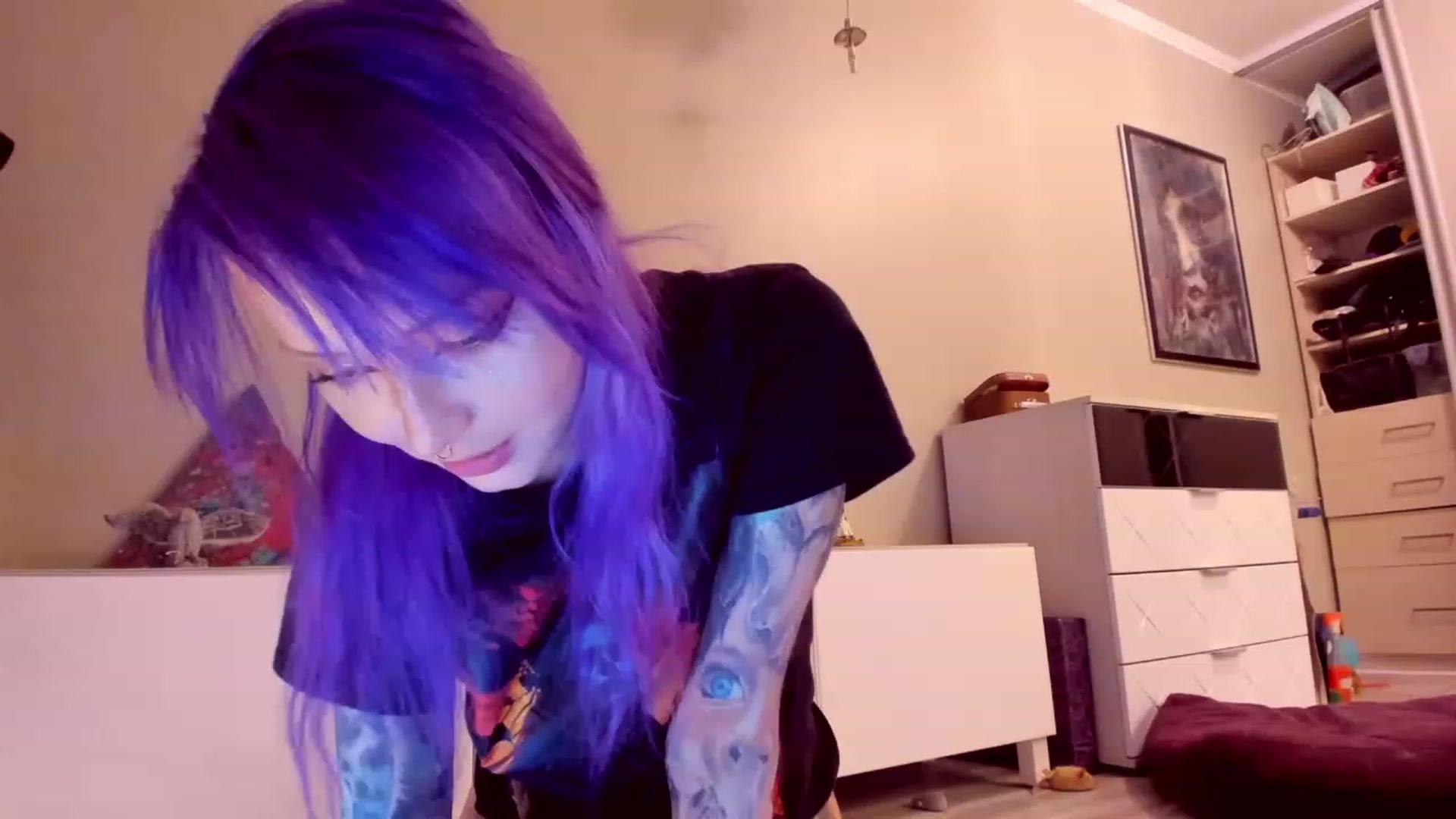 Gallery image thumbnail from LoreLaye1's myfreecams stream on, 07/30/2023, 12:10 image 8 of 20
