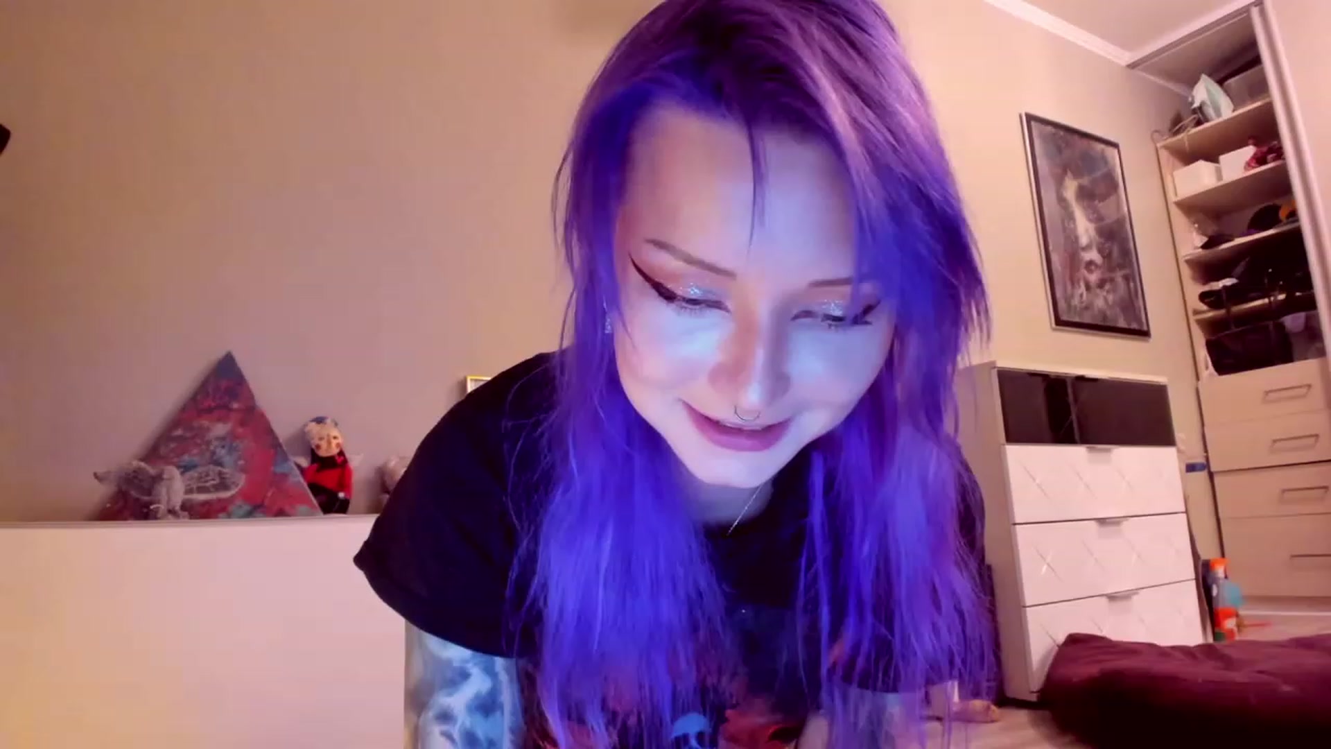 Gallery image thumbnail from LoreLaye1's myfreecams stream on, 07/30/2023, 12:10 image 9 of 20
