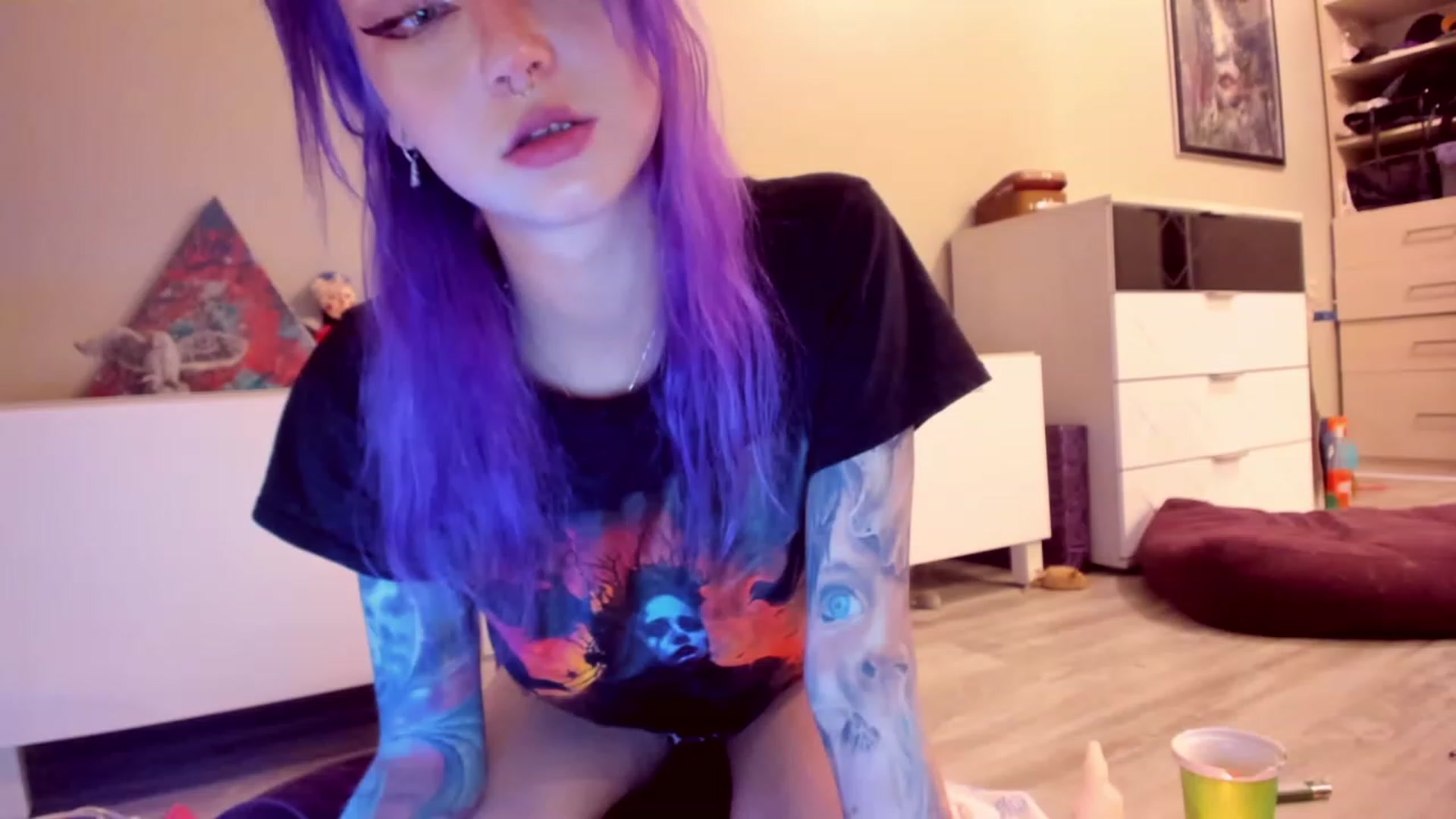 Gallery image thumbnail from LoreLaye1's myfreecams stream on, 07/30/2023, 12:10 image 18 of 20