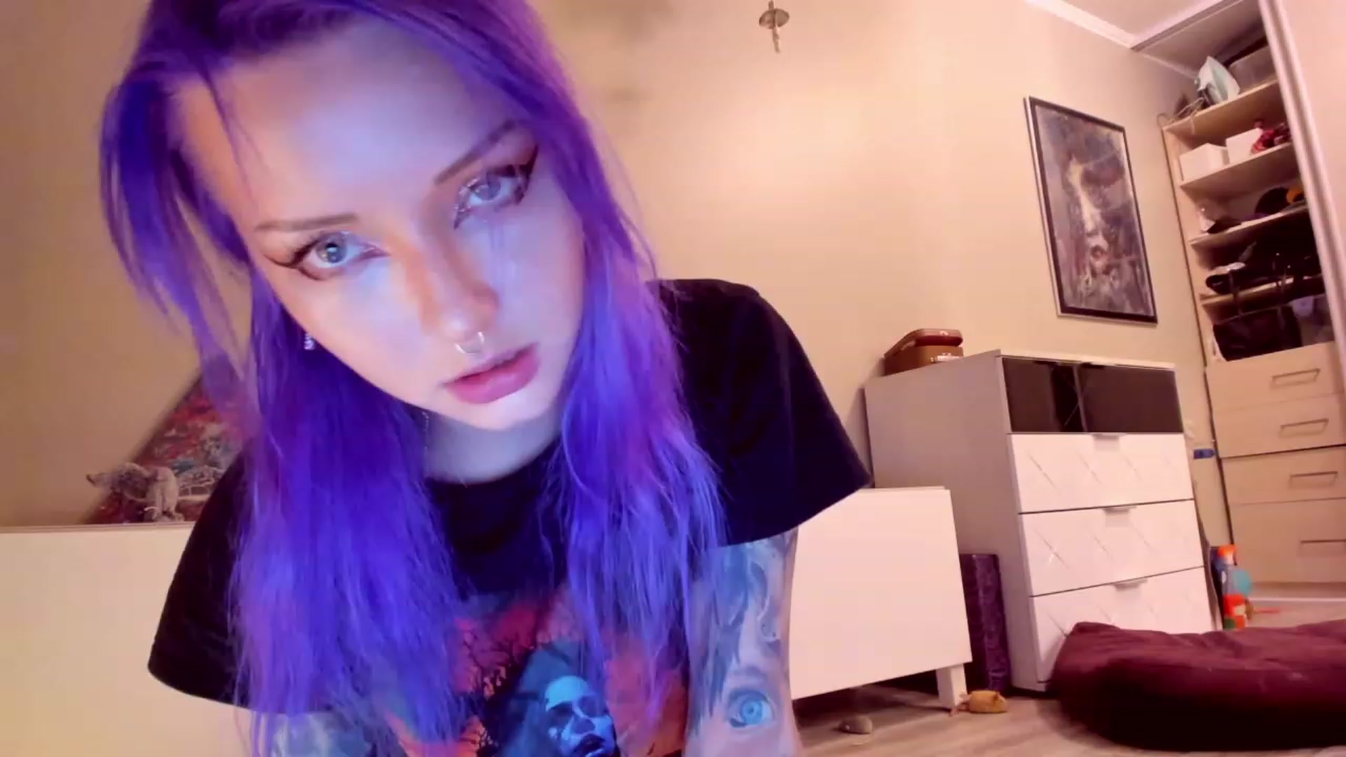 Gallery image thumbnail from LoreLaye1's myfreecams stream on, 07/30/2023, 12:10 image 6 of 20