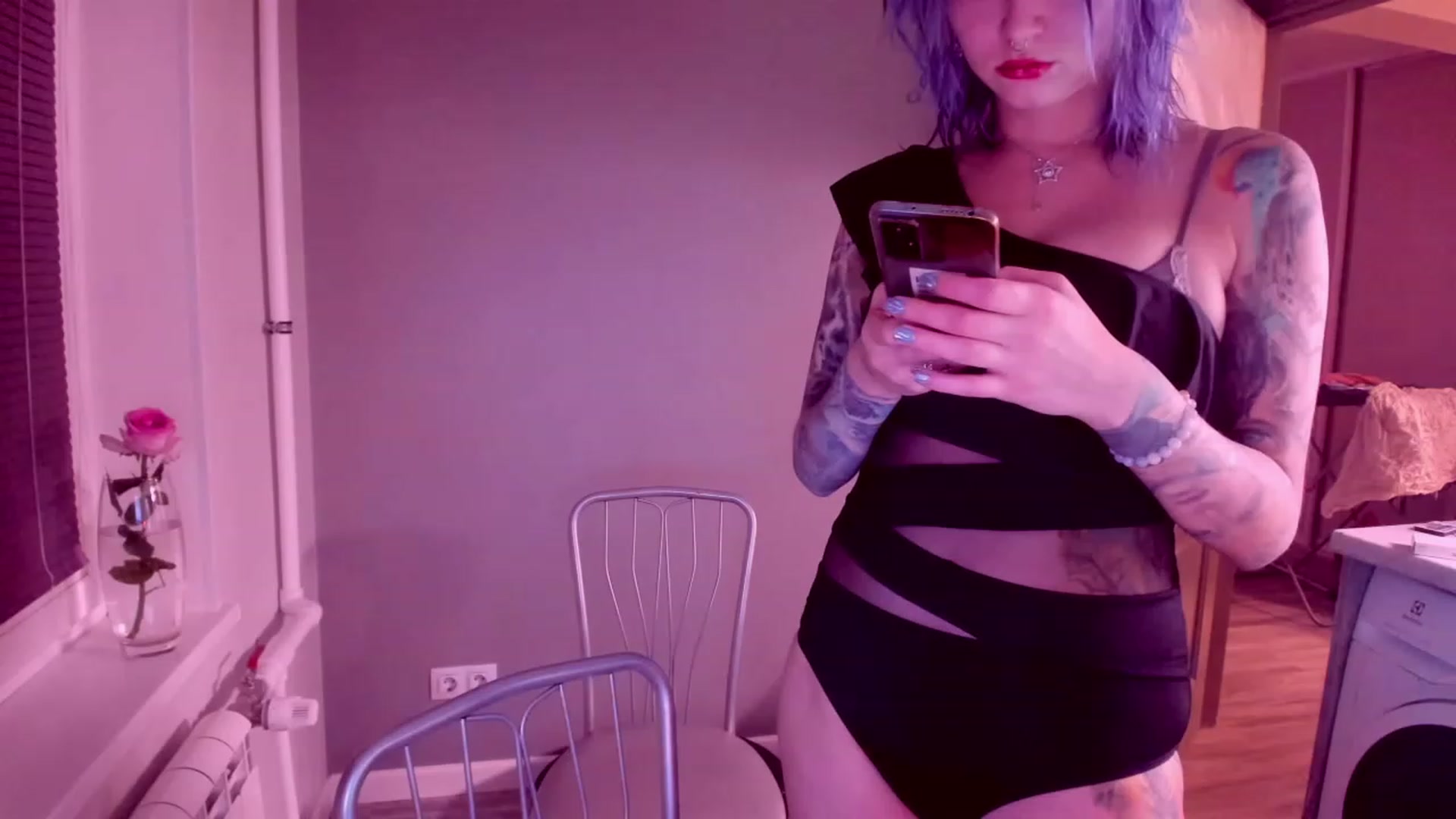 Gallery image thumbnail from LoreLaye1's myfreecams stream on, 11/26/2023, 16:02 image 9 of 20