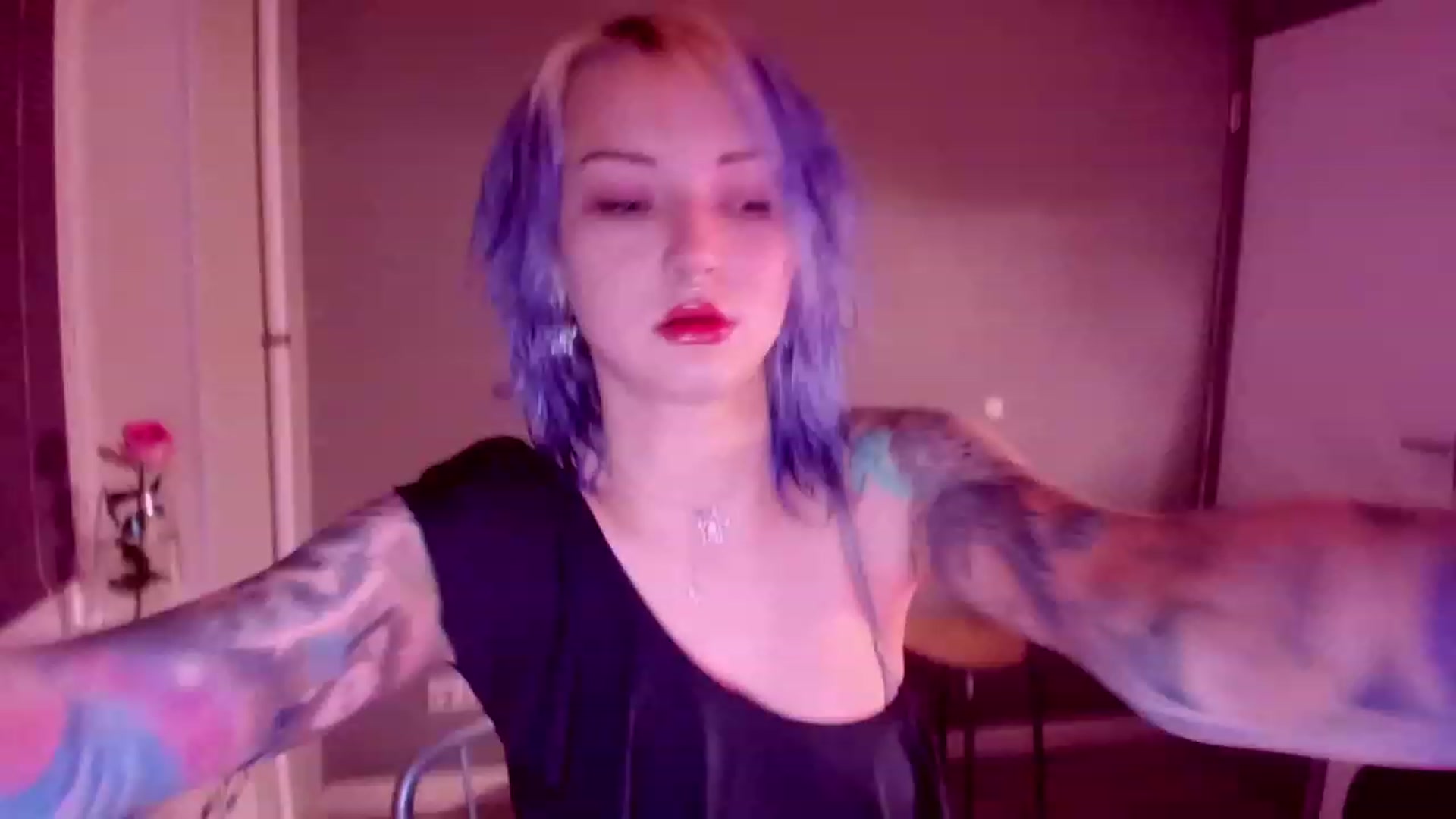 Gallery image thumbnail from LoreLaye1's myfreecams stream on, 11/26/2023, 16:02 image 1 of 20
