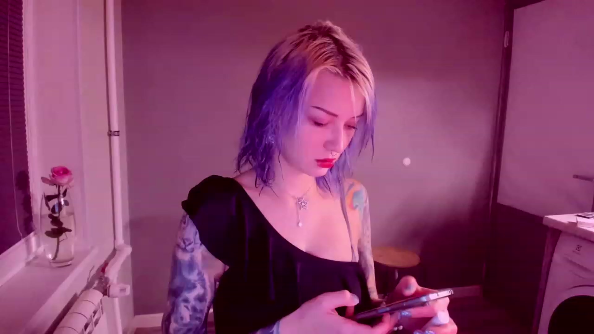 Gallery image thumbnail from LoreLaye1's myfreecams stream on, 11/26/2023, 16:02 image 2 of 20