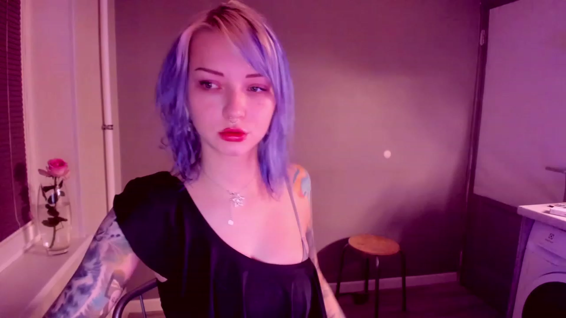 Gallery image thumbnail from LoreLaye1's myfreecams stream on, 11/26/2023, 16:02 image 19 of 20