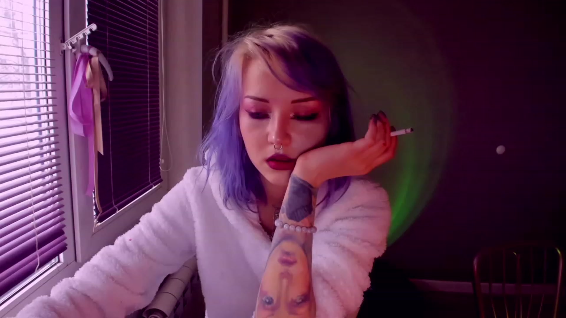 Gallery image thumbnail from LoreLaye1's myfreecams stream on, 11/30/2023, 11:00 image 4 of 20