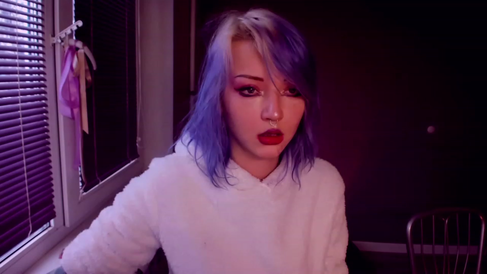 Gallery image thumbnail from LoreLaye1's myfreecams stream on, 11/30/2023, 11:23 image 1 of 20