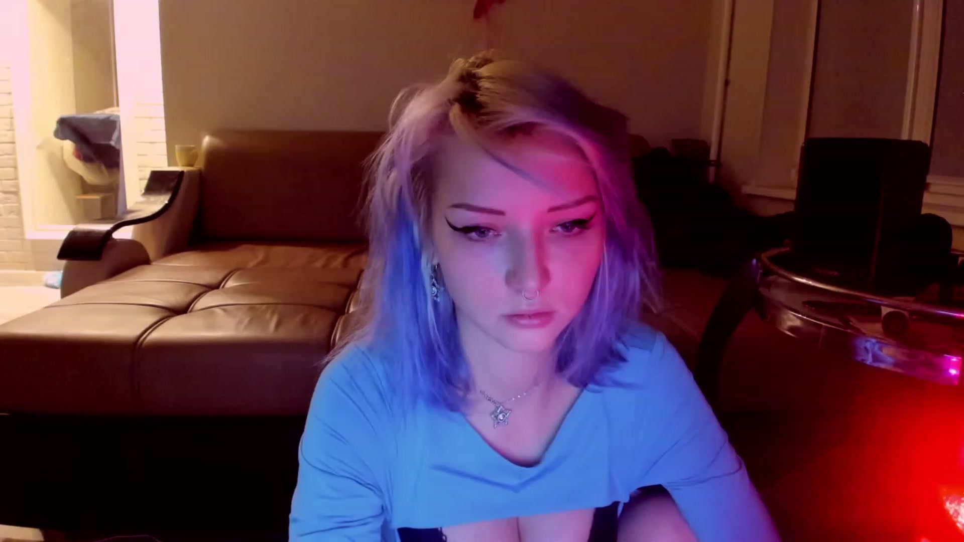 Gallery image thumbnail from LoreLaye1's myfreecams stream on, 12/16/2023, 21:17 image 16 of 20