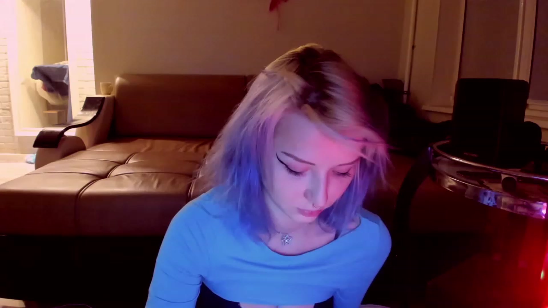 Gallery image thumbnail from LoreLaye1's myfreecams stream on, 12/16/2023, 21:17 image 12 of 20
