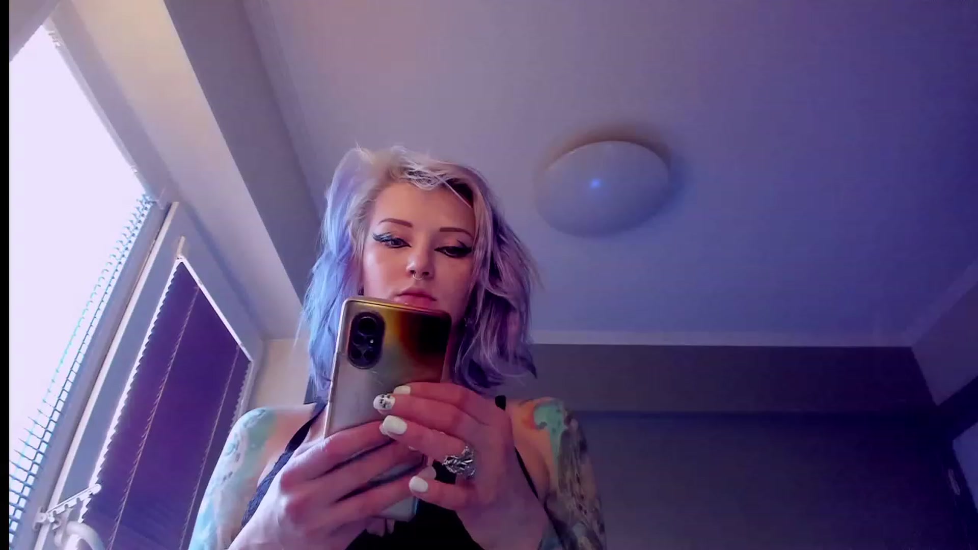 Gallery image thumbnail from LoreLaye1's myfreecams stream on, 12/17/2023, 10:59 image 6 of 20