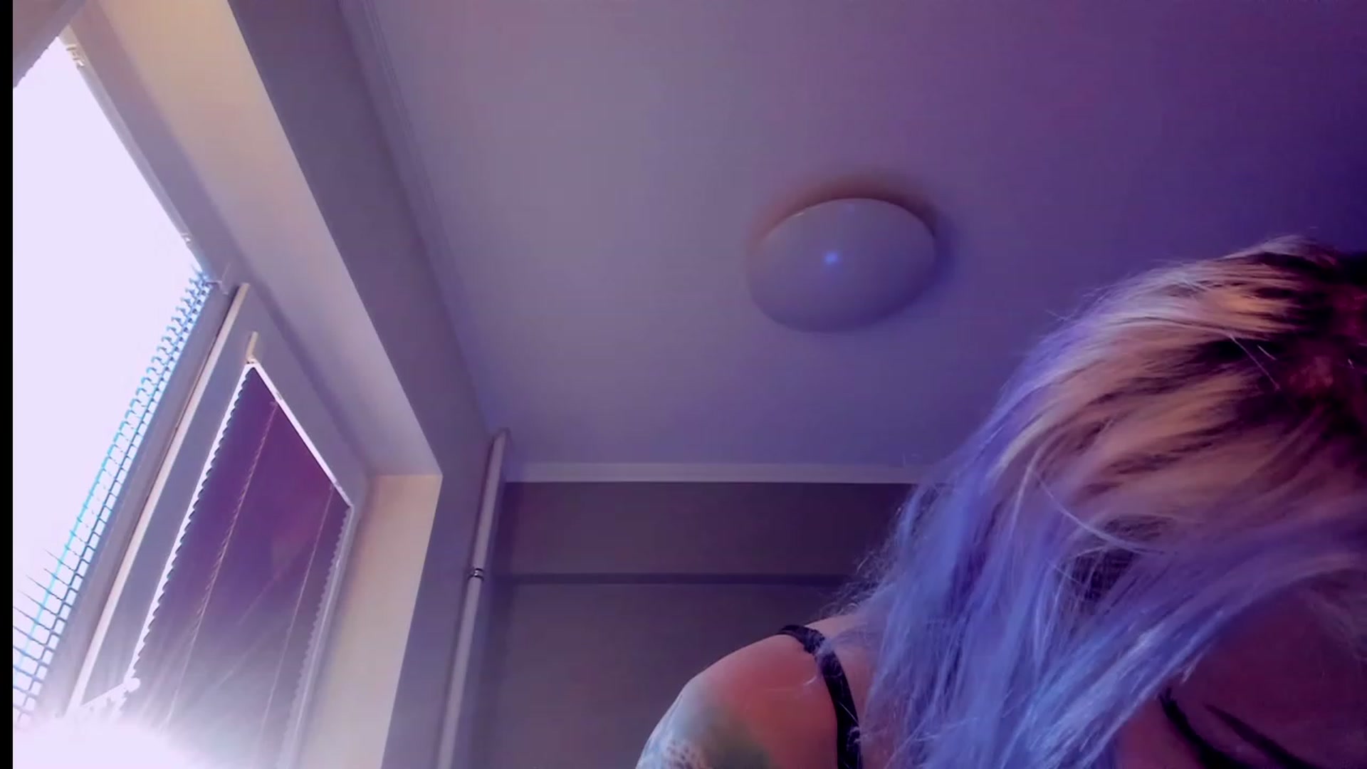 Gallery image thumbnail from LoreLaye1's myfreecams stream on, 12/17/2023, 10:59 image 13 of 20