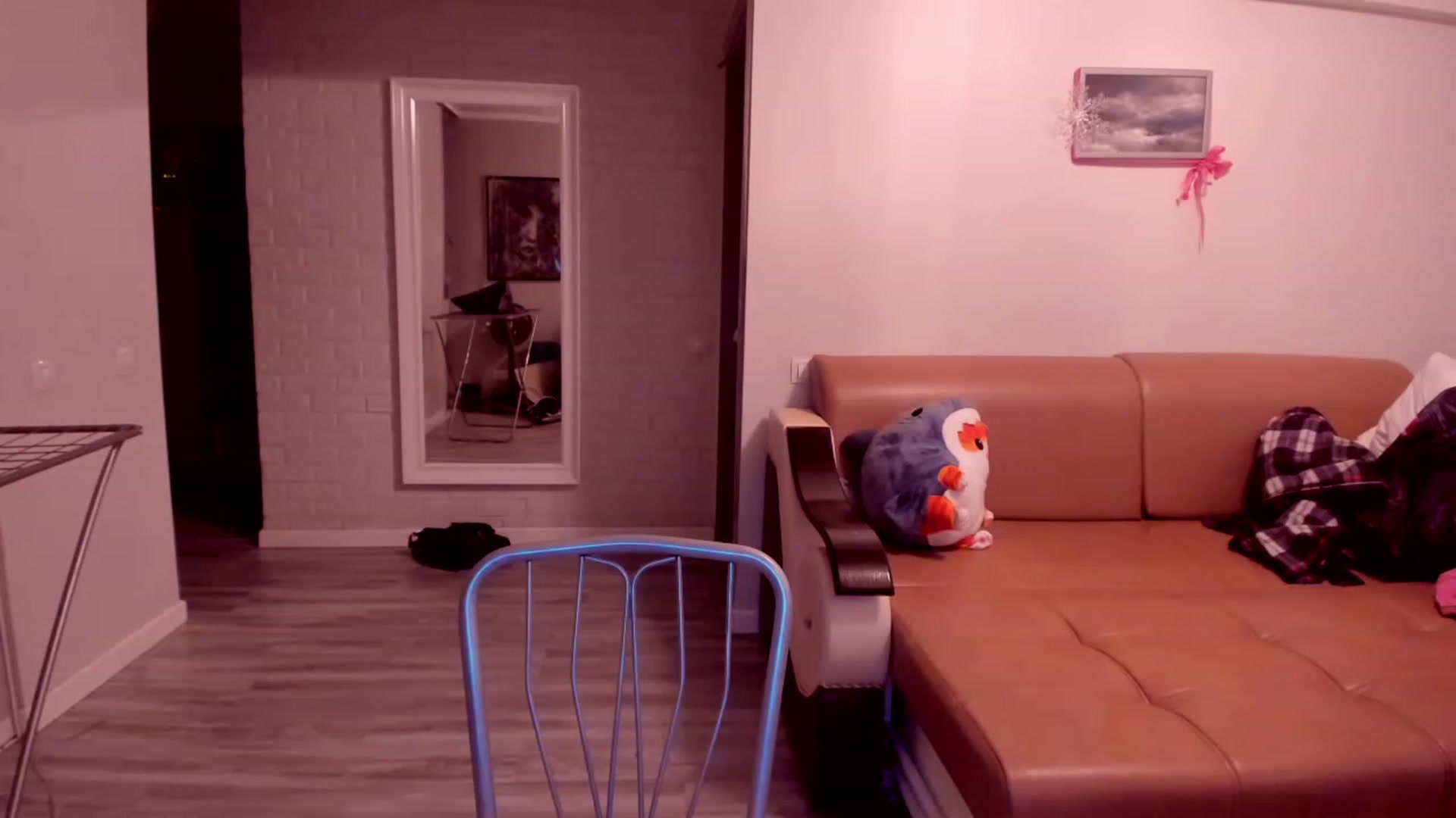 Gallery image thumbnail from LoreLaye1's myfreecams stream on, 12/23/2023, 13:40 image 7 of 20