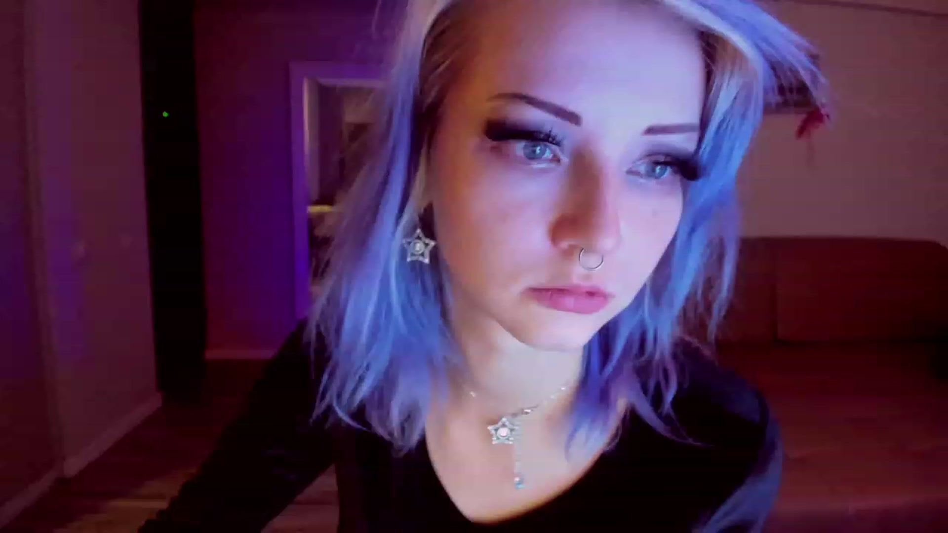Gallery image thumbnail from LoreLaye1's myfreecams stream on, 12/24/2023, 22:22 image 5 of 20