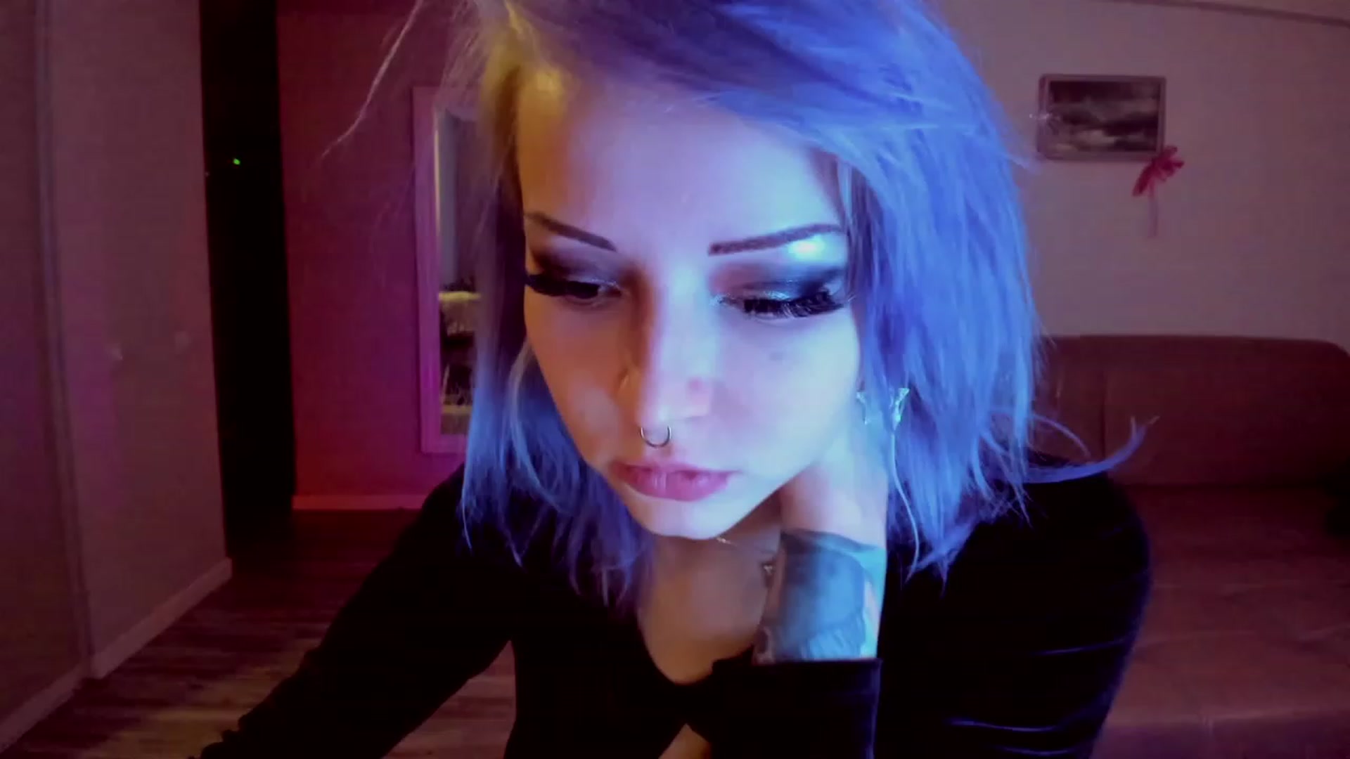 Gallery image thumbnail from LoreLaye1's myfreecams stream on, 12/24/2023, 22:22 image 3 of 20