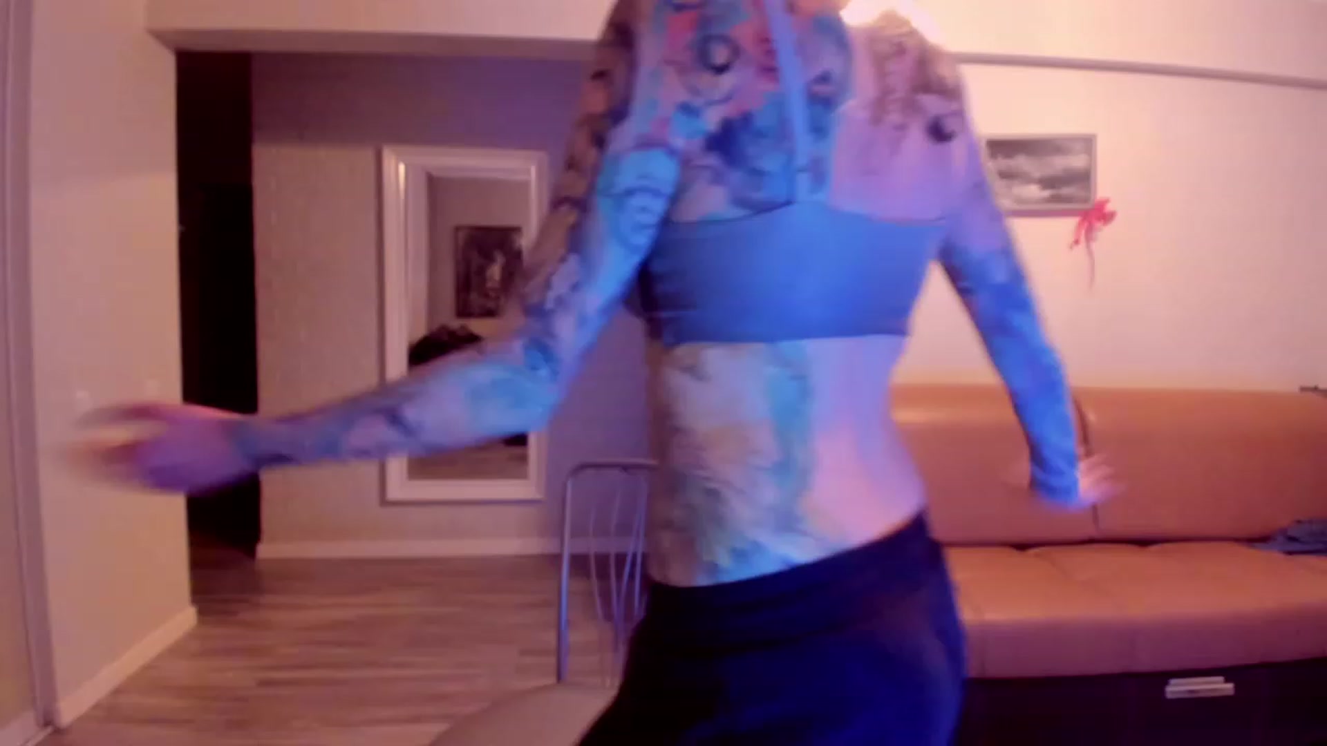 Gallery image thumbnail from LoreLaye1's myfreecams stream on, 12/28/2023, 14:37 image 3 of 20