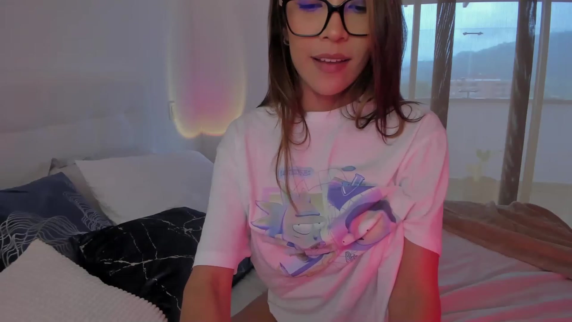 Gallery image thumbnail from Lore_23's myfreecams stream on, 05/25/2023, 14:43 image 11 of 20