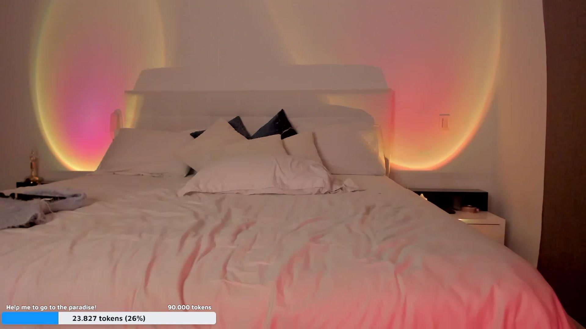 Gallery image thumbnail from Lore_23's myfreecams stream on, 06/17/2023, 07:34 image 5 of 20