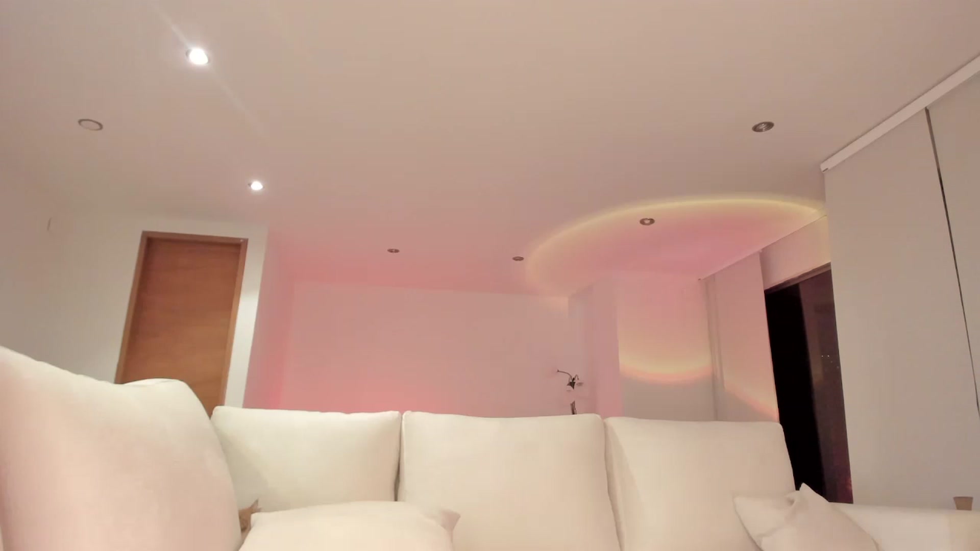 Gallery image thumbnail from Lore_23's myfreecams stream on, 06/28/2023, 04:00 image 10 of 20