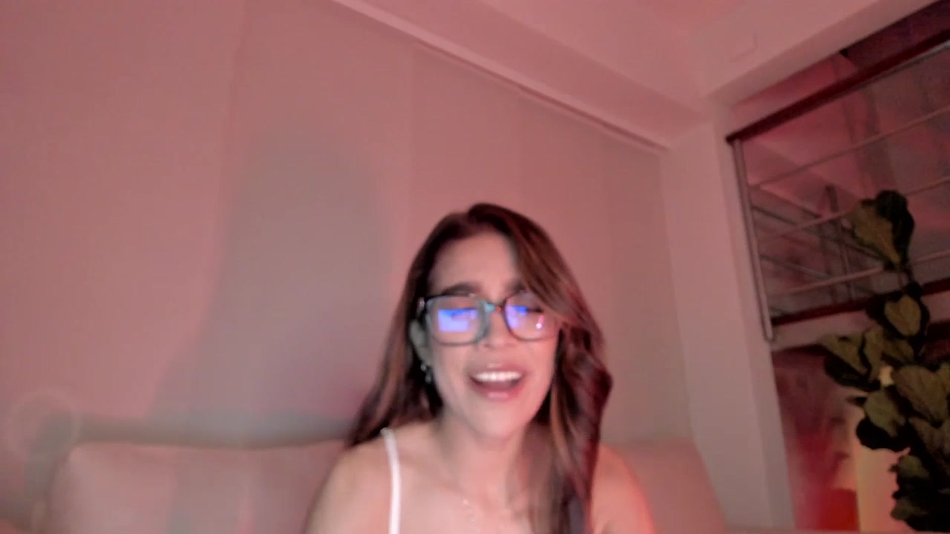 Gallery image thumbnail from Lore_23's myfreecams stream on, 07/06/2023, 07:03 image 20 of 20