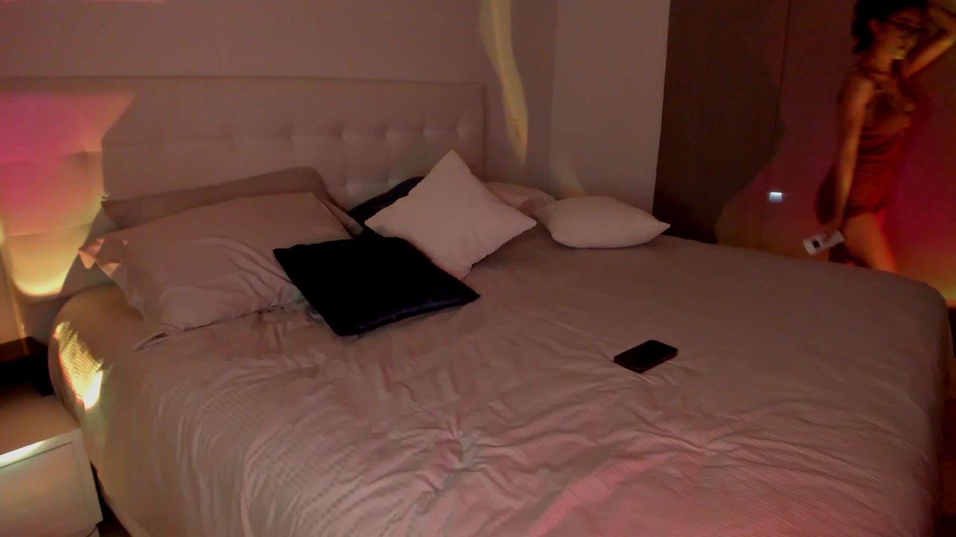 Gallery image thumbnail from Lore_23's myfreecams stream on, 07/25/2023, 08:08 image 6 of 20