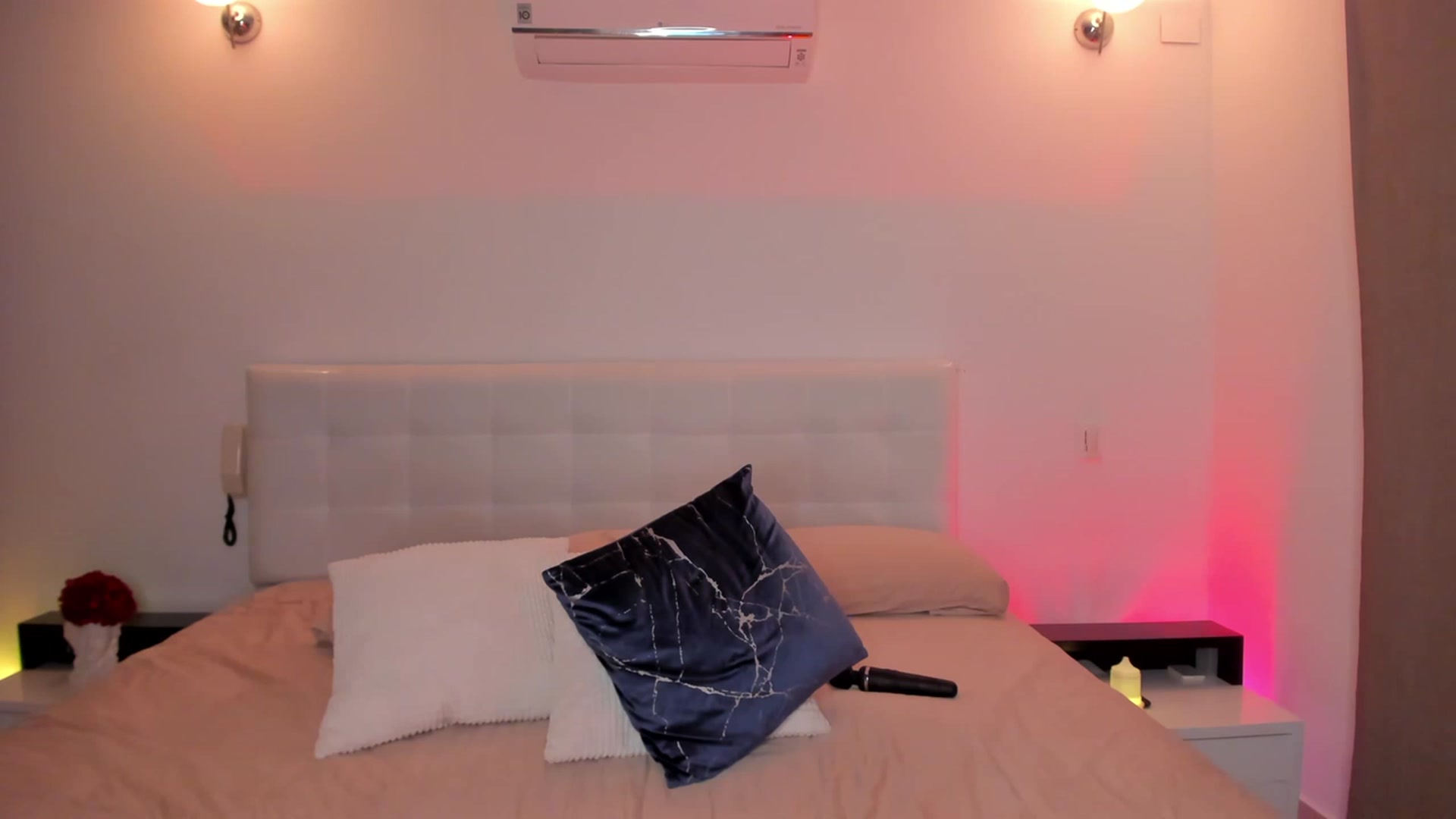 Gallery image thumbnail from Lore_23's myfreecams stream on, 07/27/2023, 07:30 image 6 of 20
