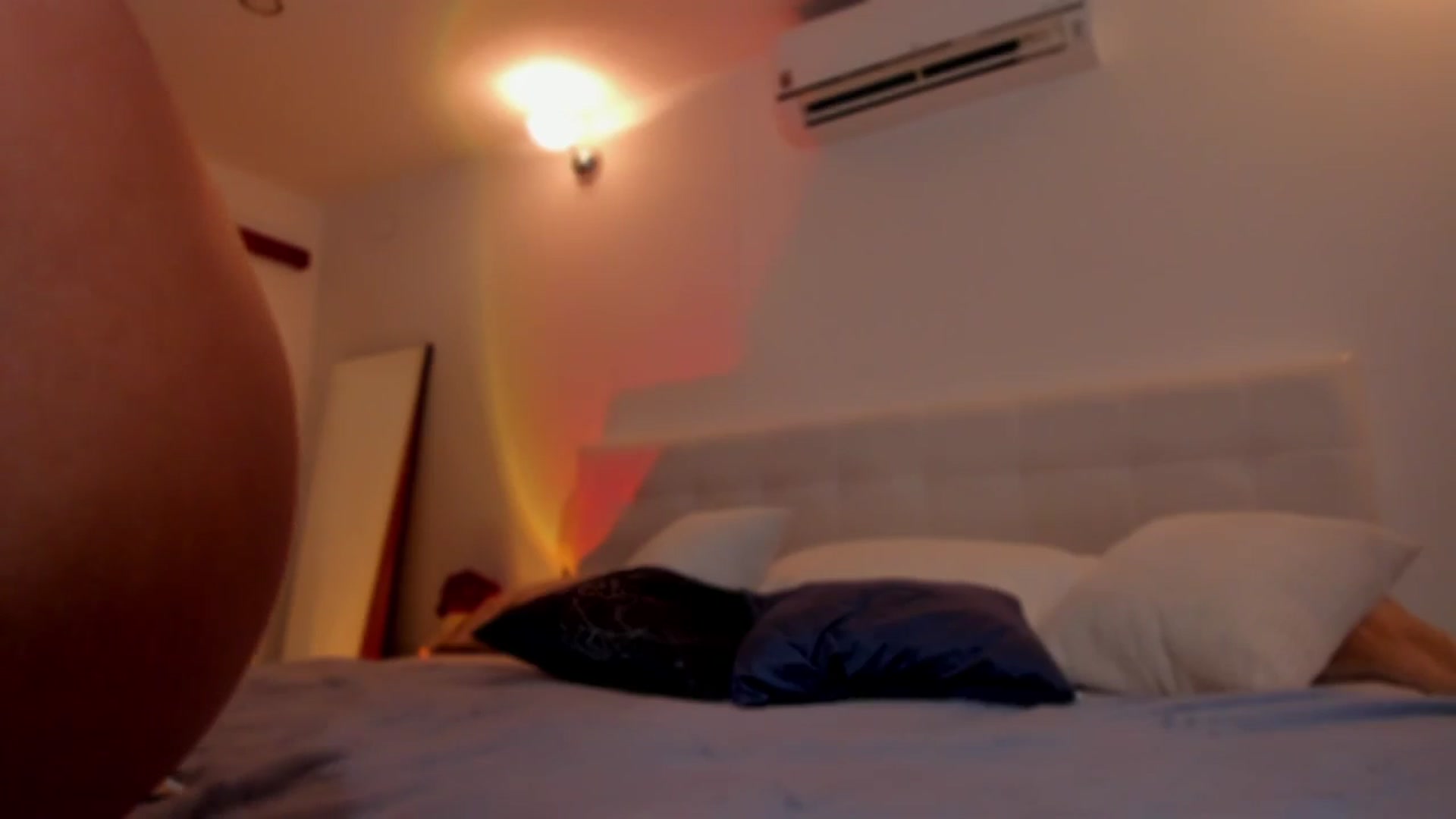 Gallery image thumbnail from Lore_23's myfreecams stream on, 08/23/2023, 06:45 image 4 of 20