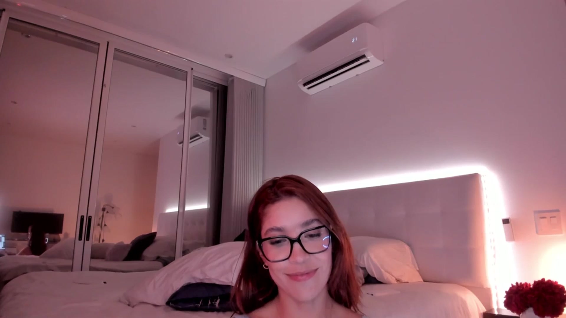 Gallery image thumbnail from Lore_23's myfreecams stream on, 11/07/2023, 06:36 image 19 of 20