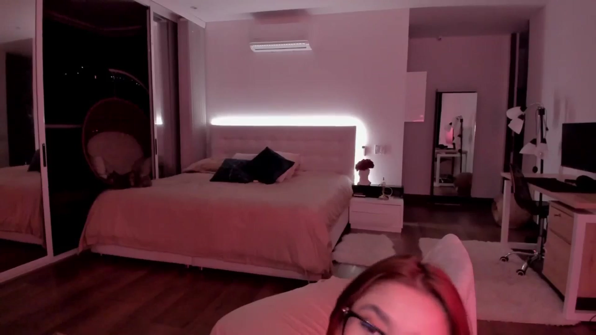 Gallery image thumbnail from Lore_23's myfreecams stream on, 11/11/2023, 10:08 image 12 of 20