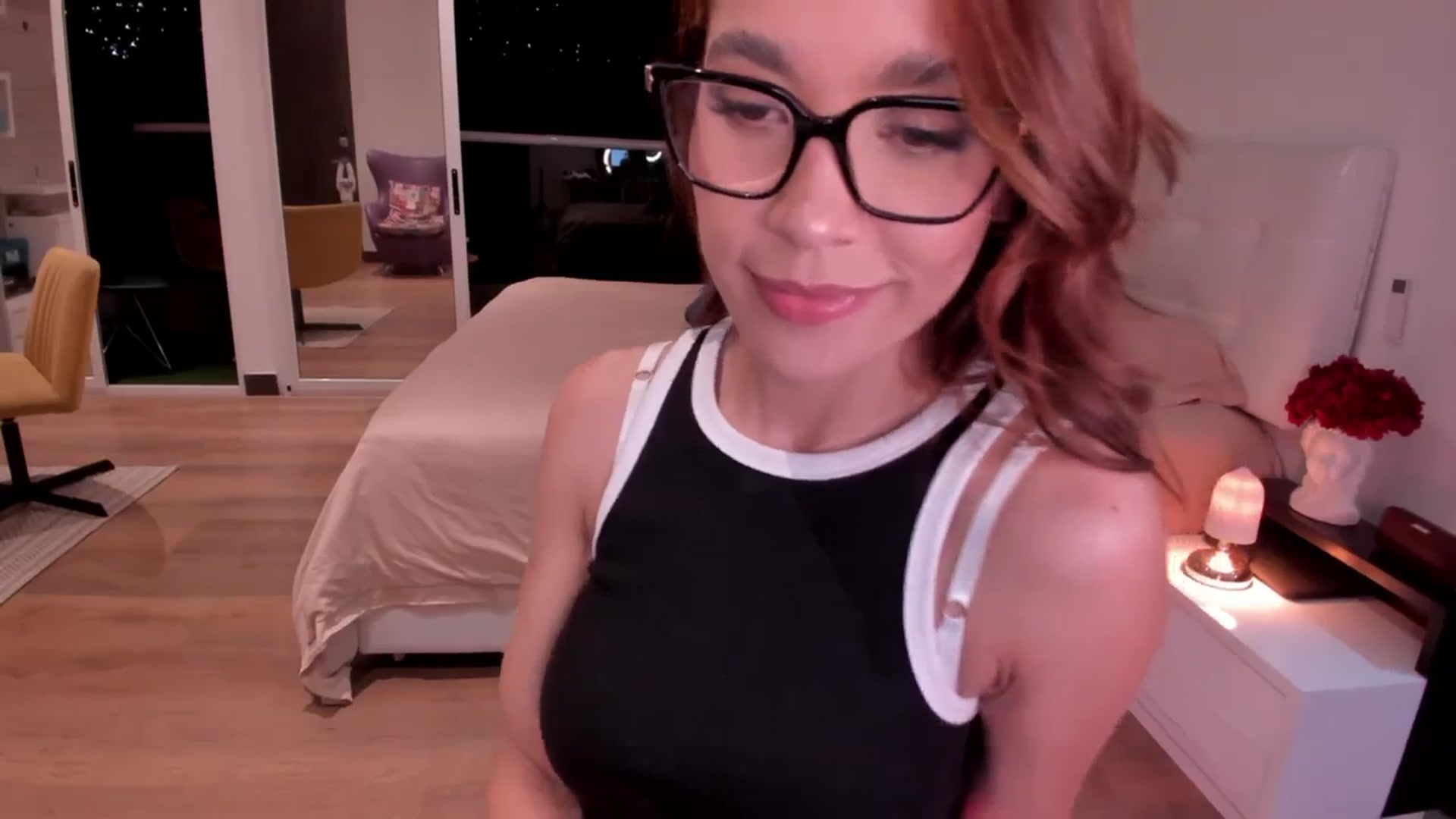 Gallery image thumbnail from Lore_23's myfreecams stream on, 11/14/2023, 03:28 image 7 of 20