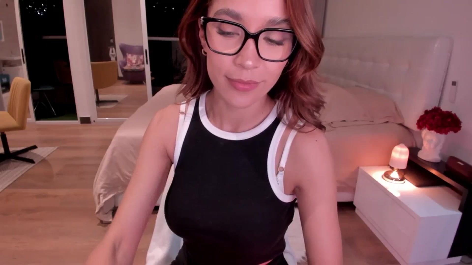 Gallery image thumbnail from Lore_23's myfreecams stream on, 11/14/2023, 03:28 image 13 of 20