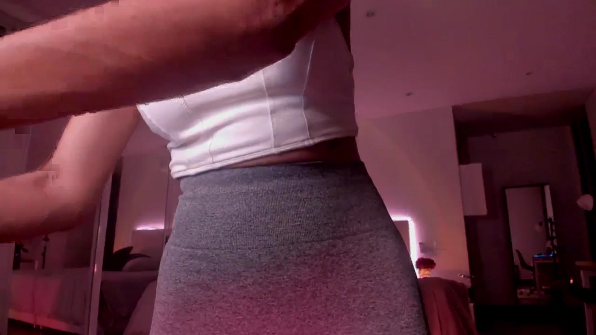 Gallery image thumbnail from Lore_23's myfreecams stream on, 12/03/2023, 03:32 image 13 of 20