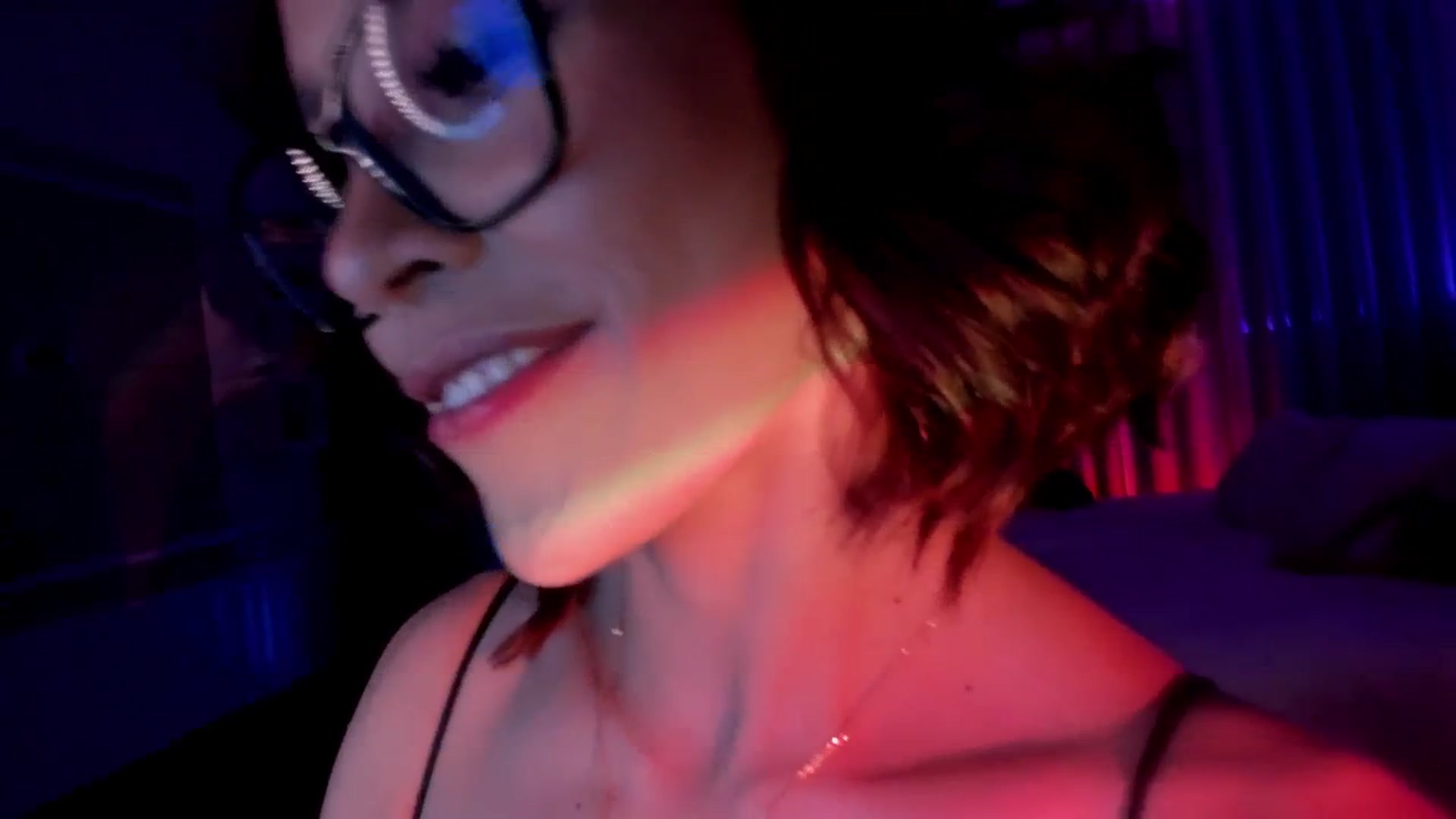 Gallery image thumbnail from Lore_23's myfreecams stream on, 01/27/2024, 08:46 image 5 of 20