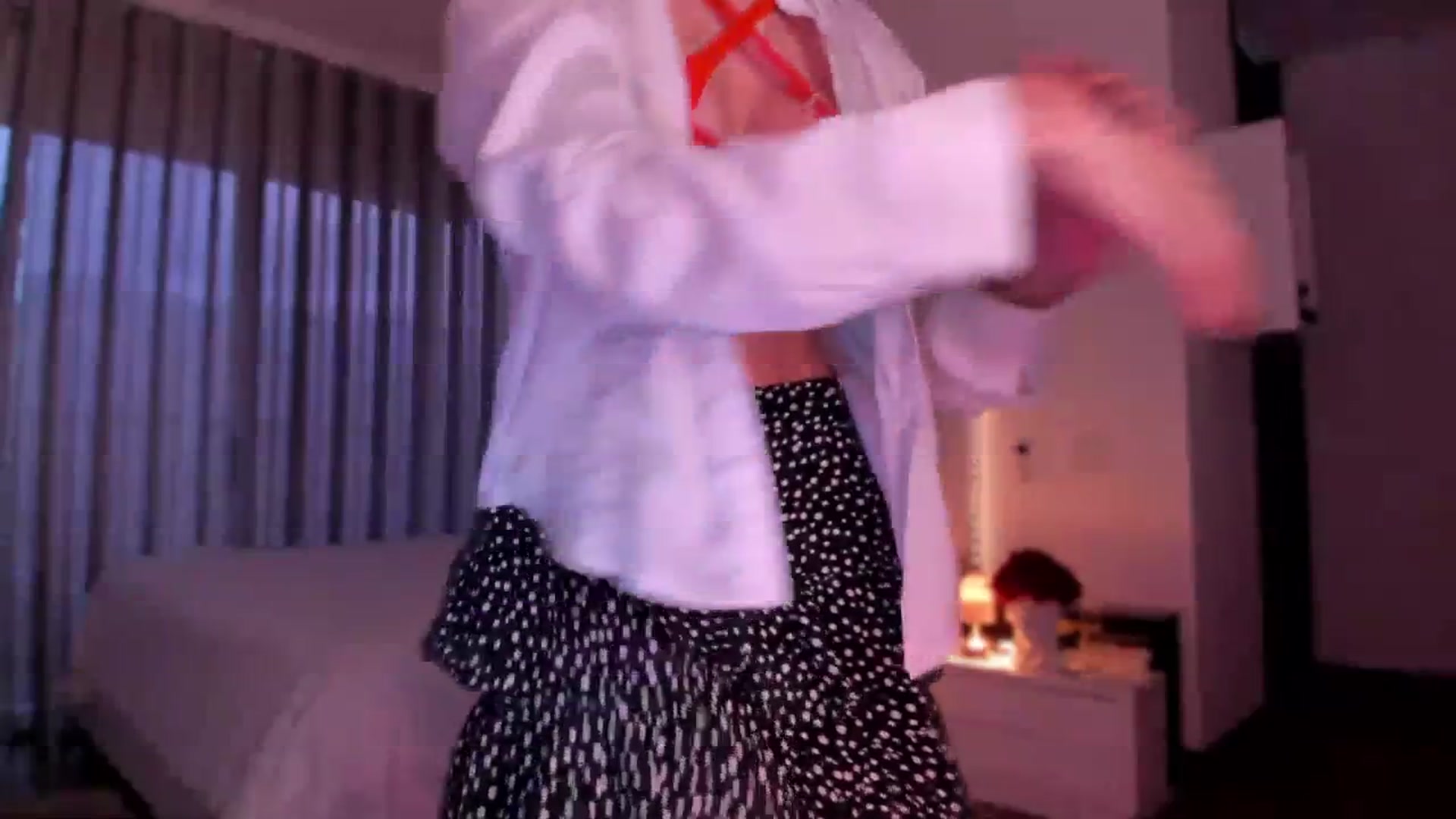 Gallery image thumbnail from Lore_23's myfreecams stream on, 02/19/2024, 18:26 image 10 of 20