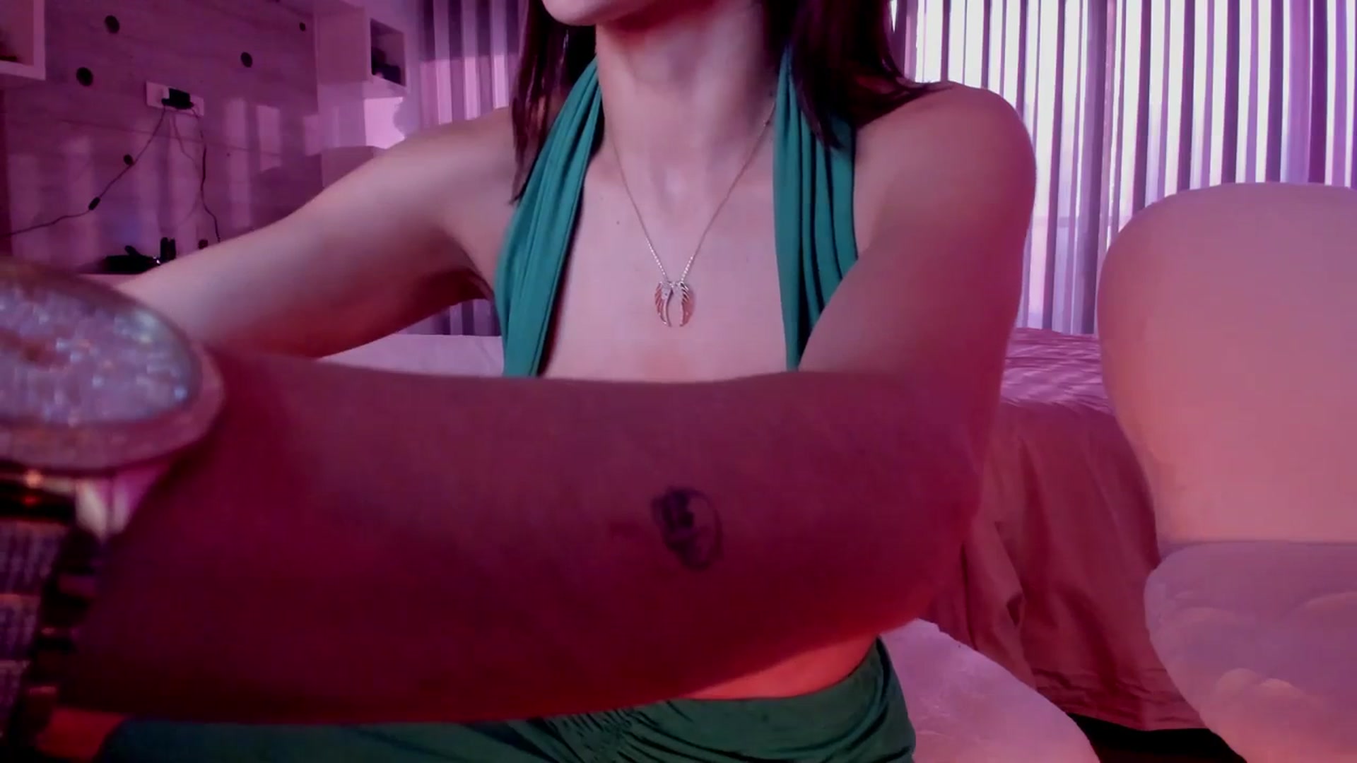 Gallery image thumbnail from Lore_23's myfreecams stream on, 03/22/2024, 12:34 image 16 of 20