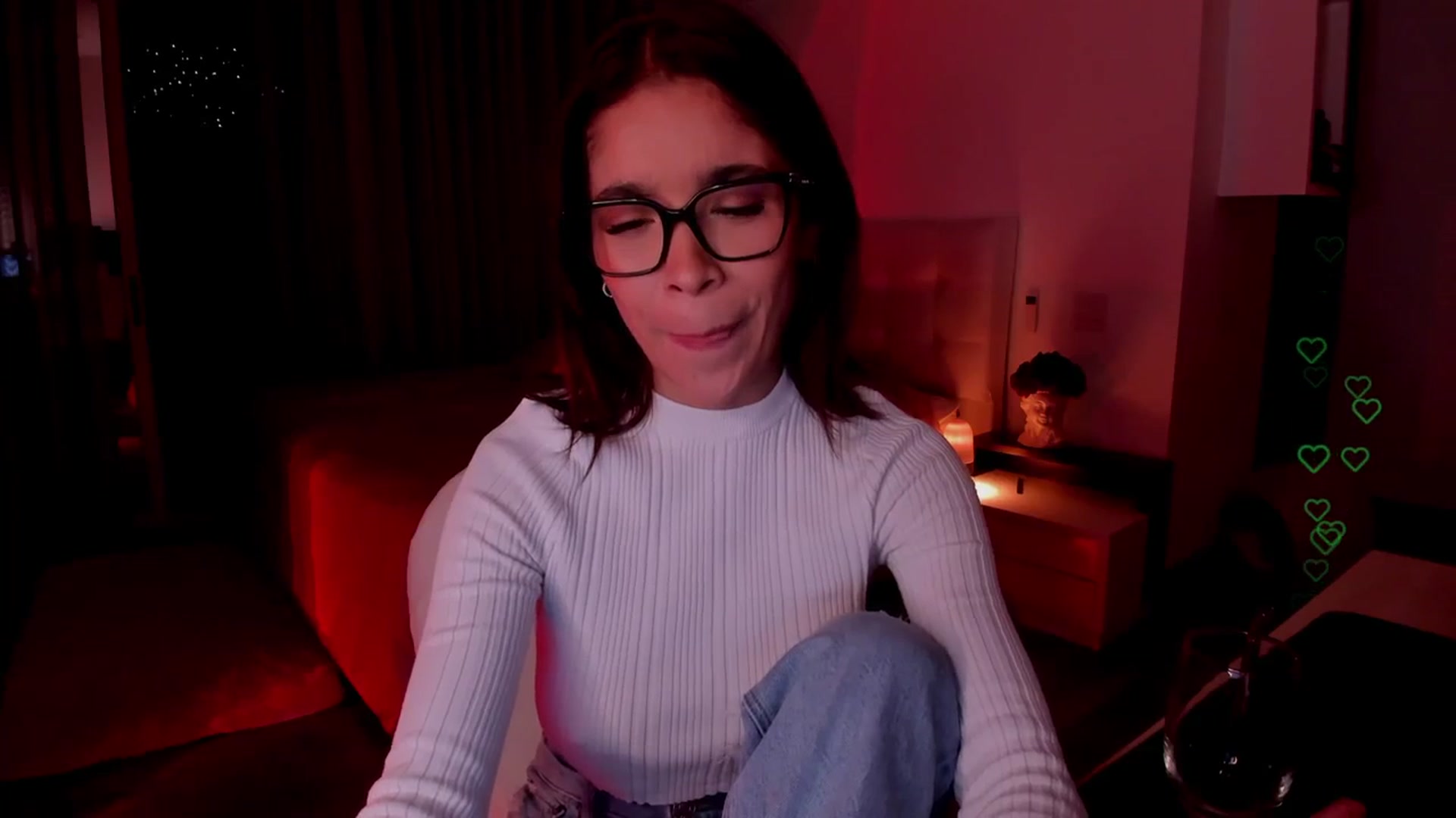 Gallery image thumbnail from Lore_23's myfreecams stream on, 03/28/2024, 09:25 image 4 of 20