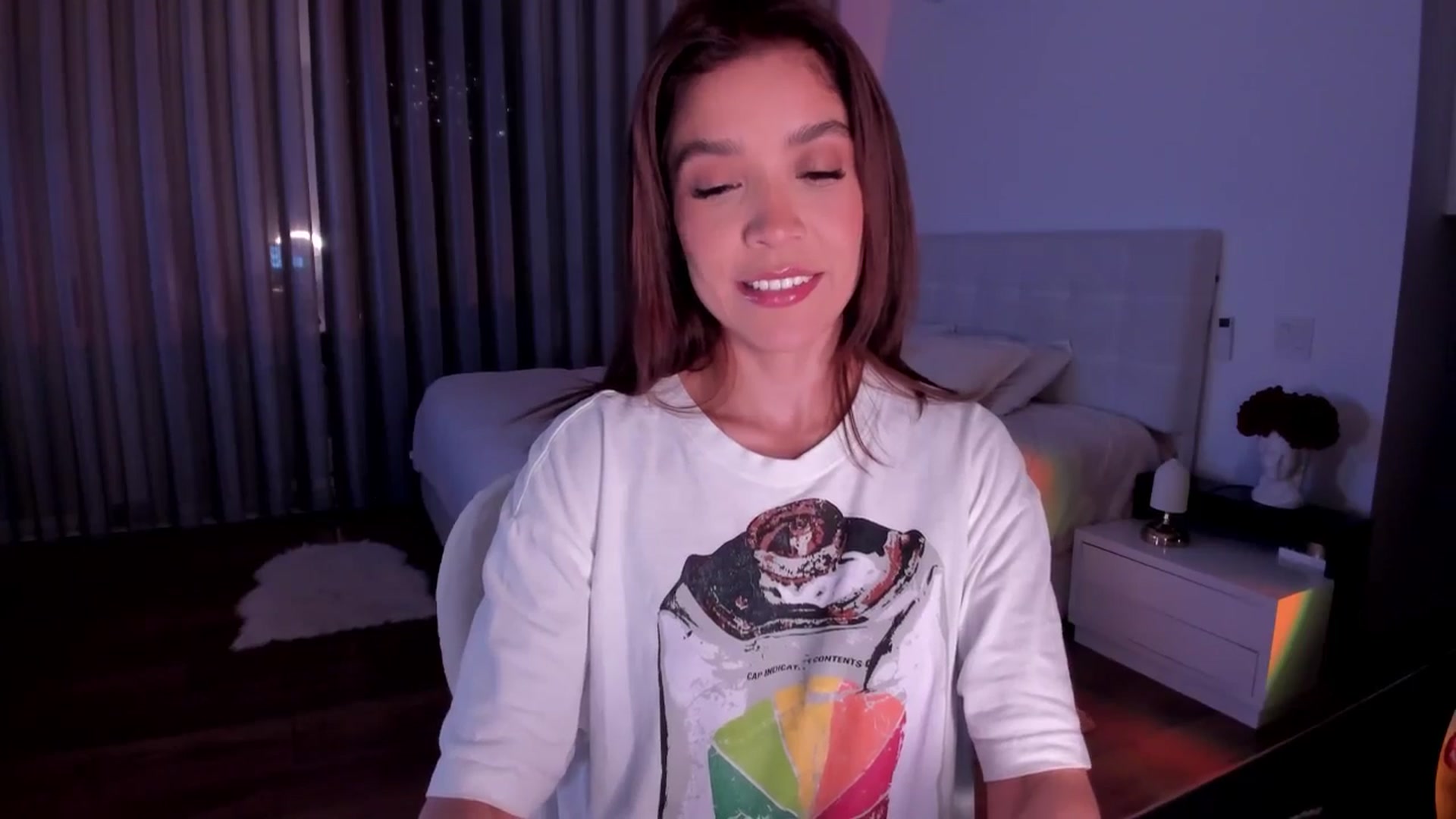 Gallery image thumbnail from Lore_23's myfreecams stream on, 08/16/2024, 04:31 image 3 of 20