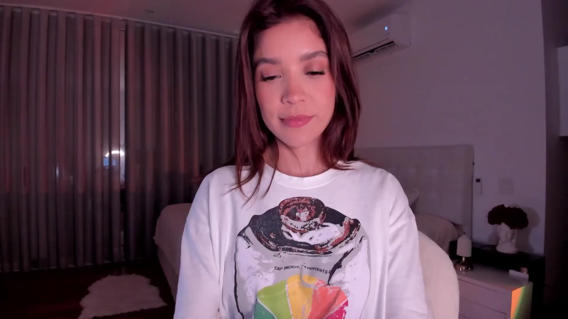 Gallery image thumbnail from Lore_23's myfreecams stream on, 08/16/2024, 05:01 image 2 of 20