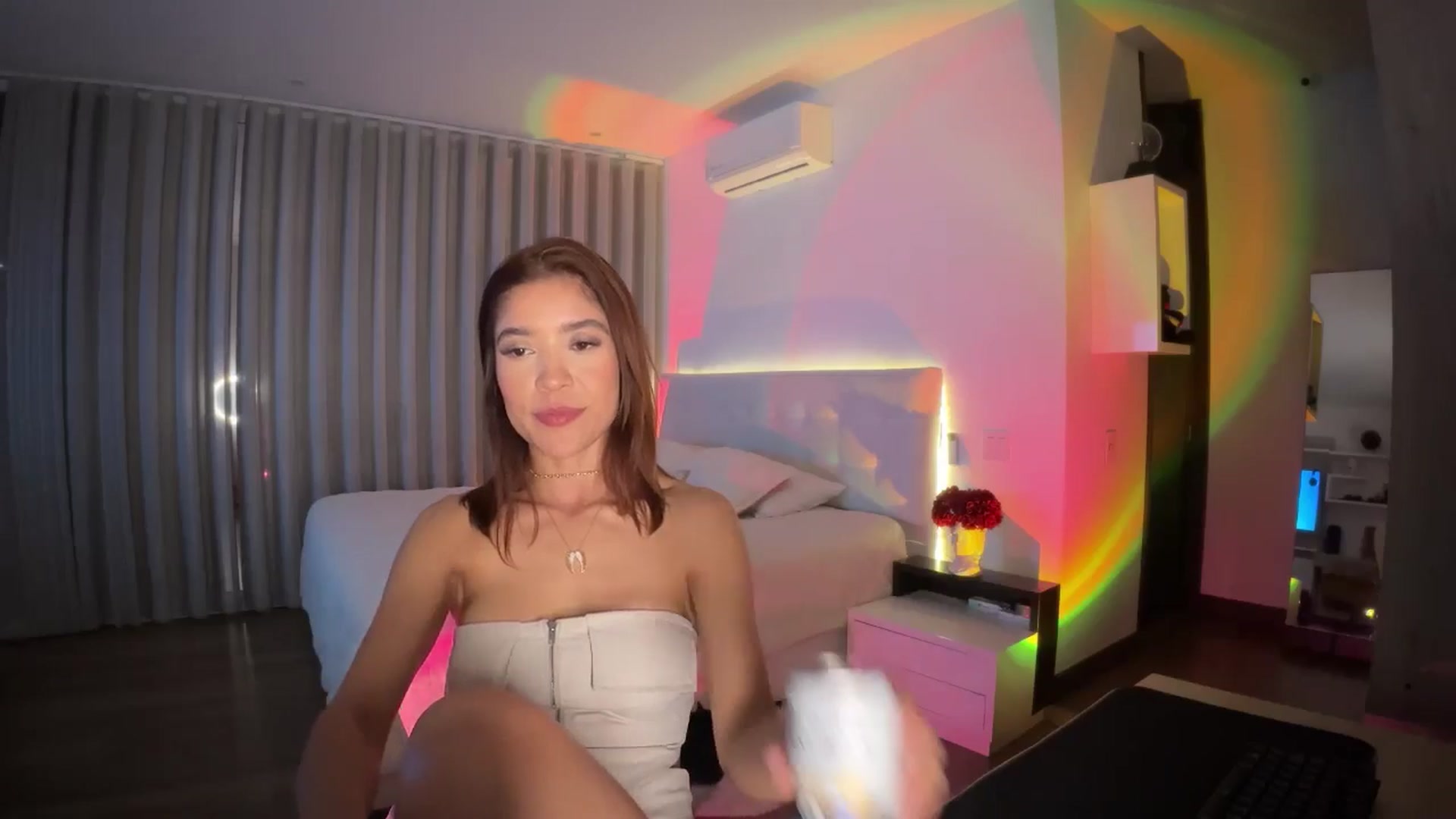 Gallery image thumbnail from Lore_23's myfreecams stream on, 09/03/2024, 03:48 image 13 of 20