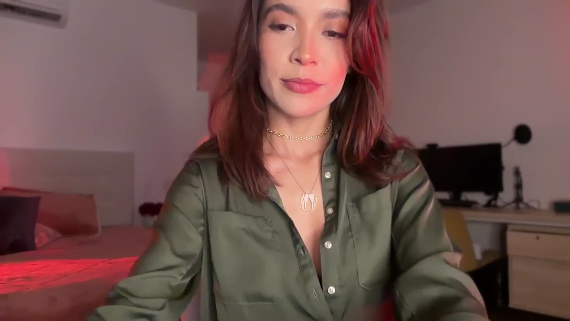 Gallery image thumbnail from Lore_23's myfreecams stream on, 11/02/2024, 05:26 image 6 of 20