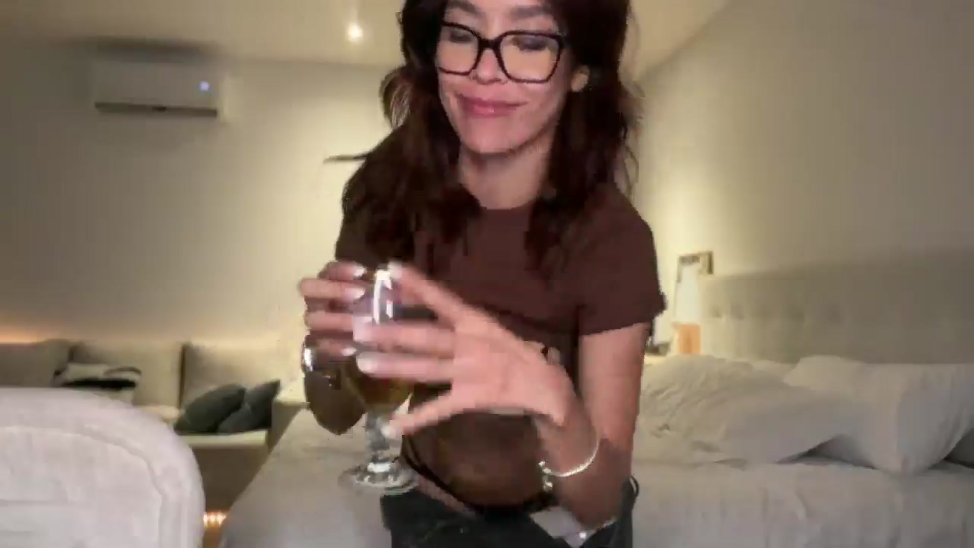 Gallery image thumbnail from Lore_23's myfreecams stream on, 05/27/2025, 05:07 image 2 of 20