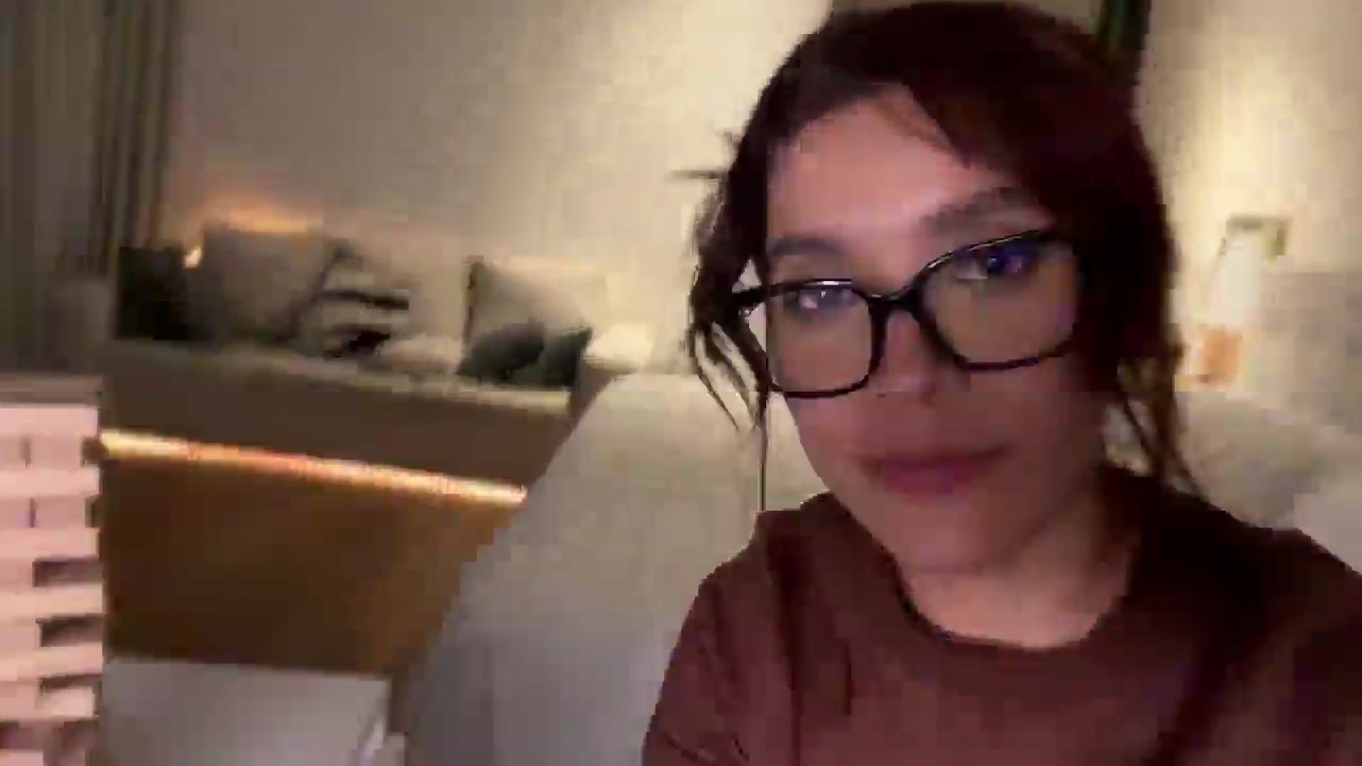 Gallery image thumbnail from Lore_23's myfreecams stream on, 05/27/2025, 07:38 image 3 of 20