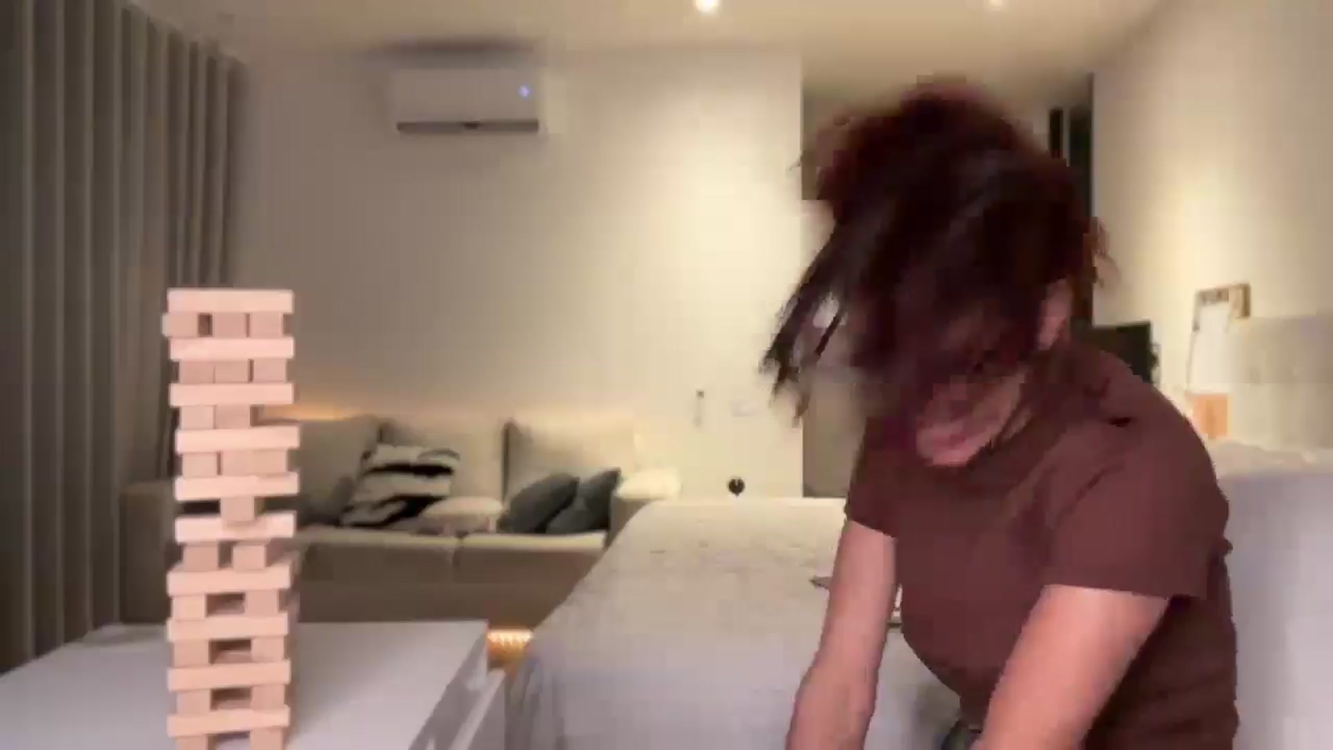 Gallery image thumbnail from Lore_23's myfreecams stream on, 05/27/2025, 07:38 image 2 of 20